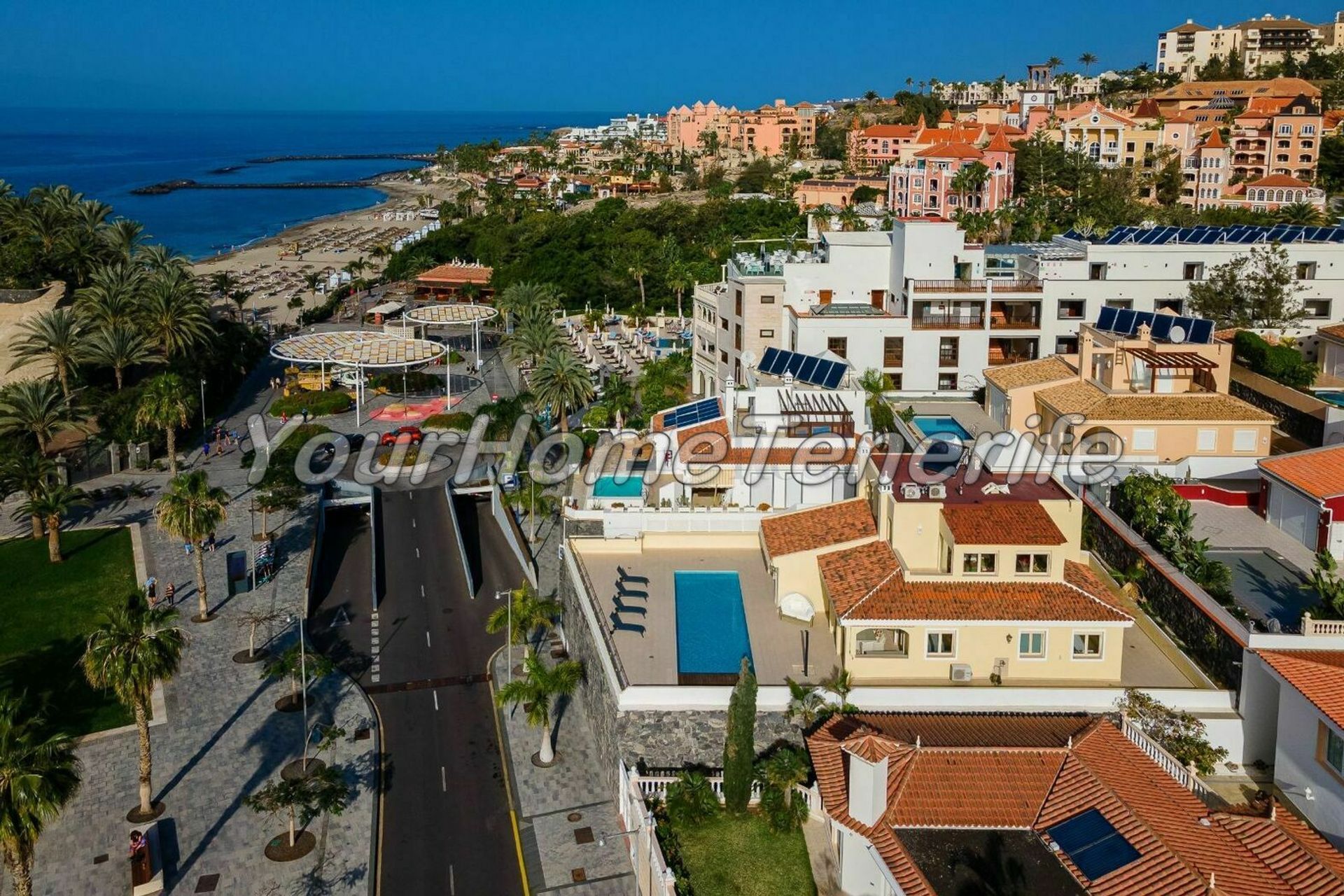 Condominium dans Adeje, Canary Islands 11754683