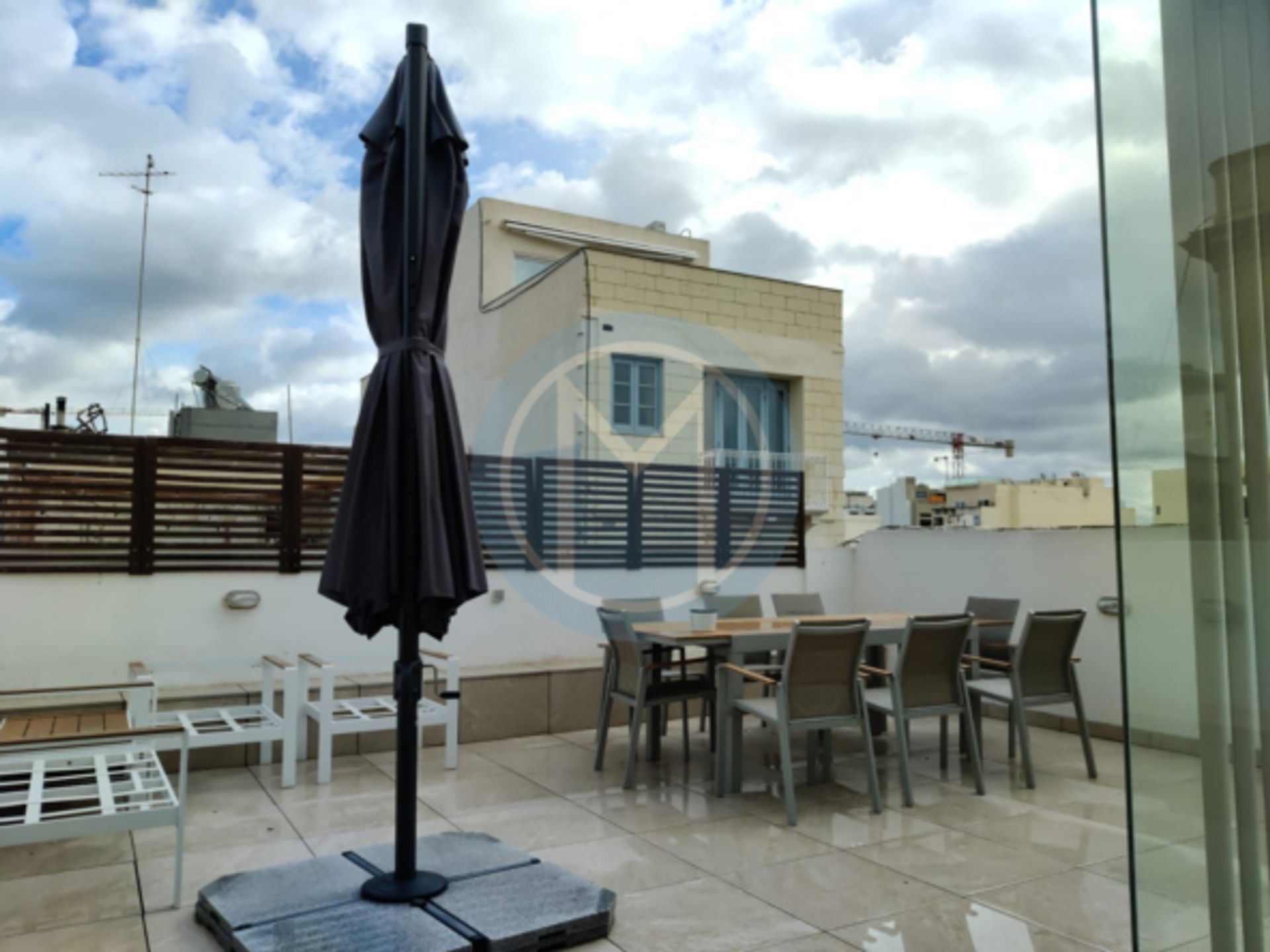 Toimisto sisään Sliema, Sliema 11754802