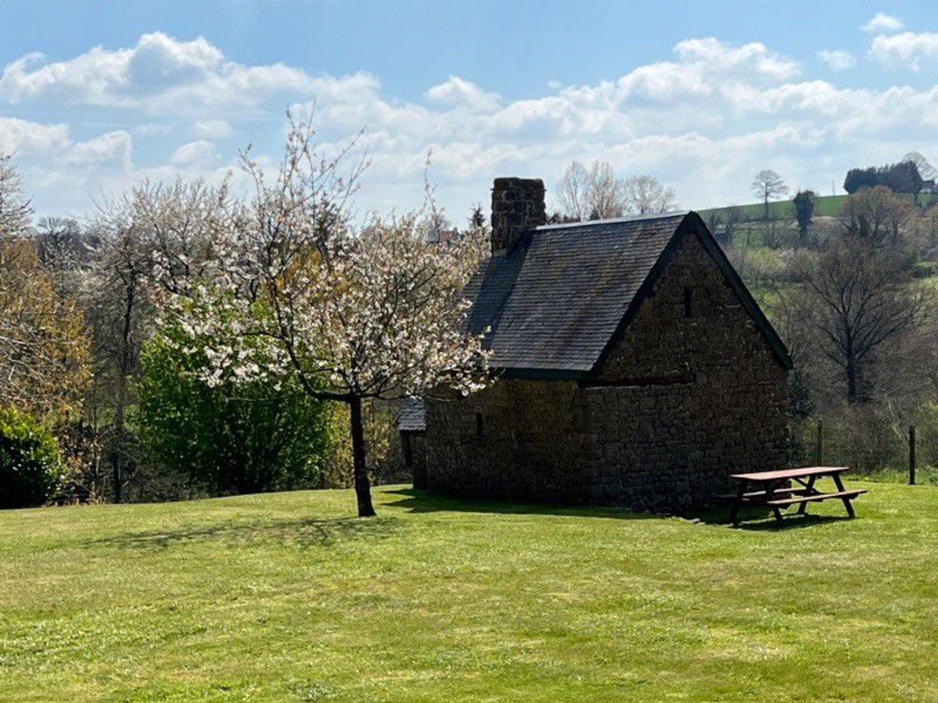 Talo sisään Buais-les-Monts, Normandy 11755134