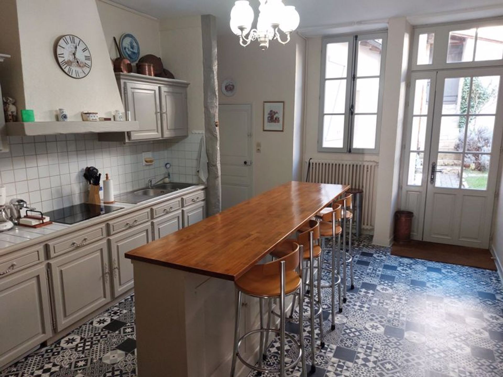 Casa nel Verteuil-sur-Charente, Nouvelle-Aquitaine 11755163