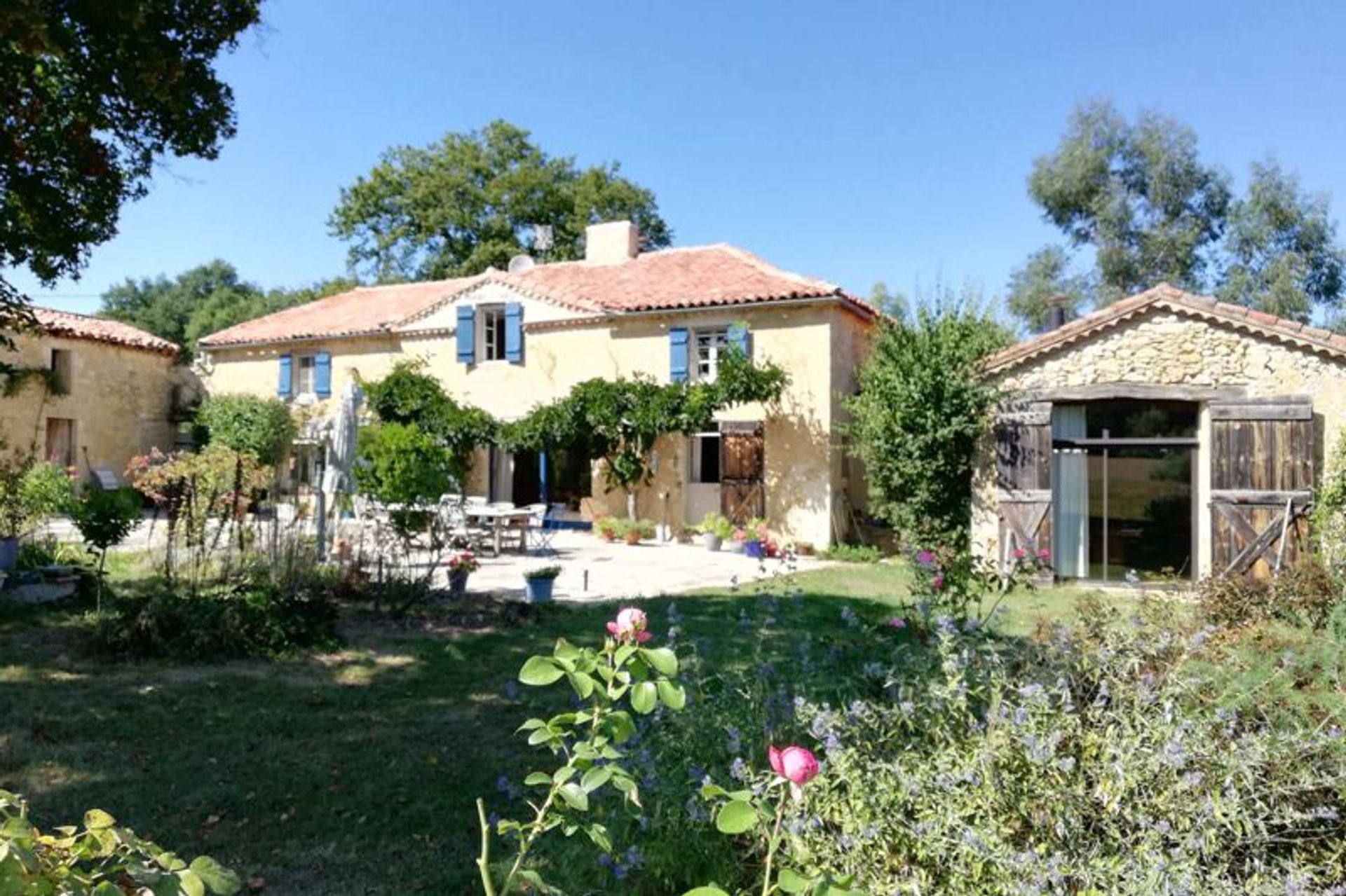 House in Condom, Occitanie 11755164