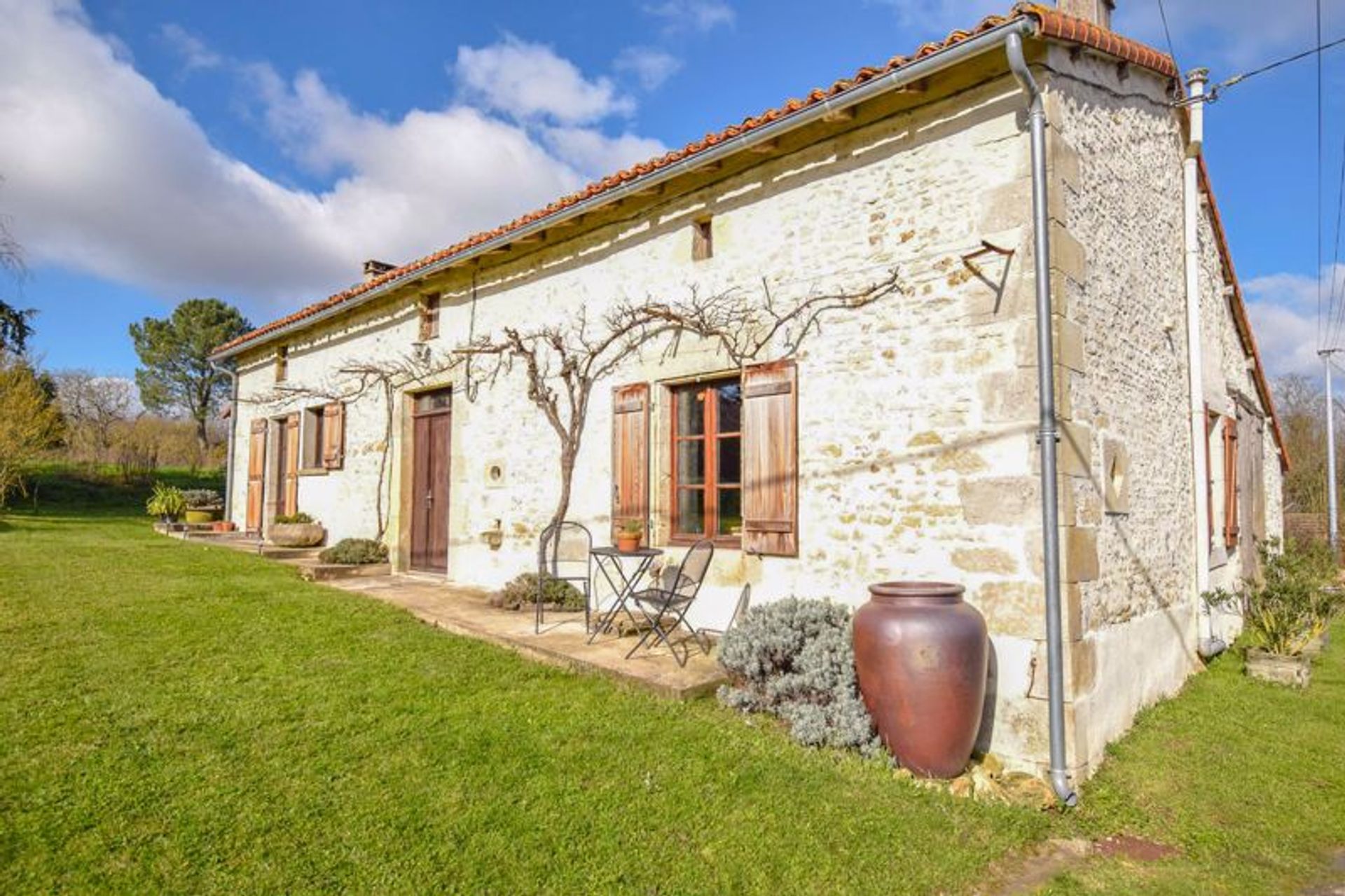 Huis in Romagne, Nouvelle-Aquitaine 11755169