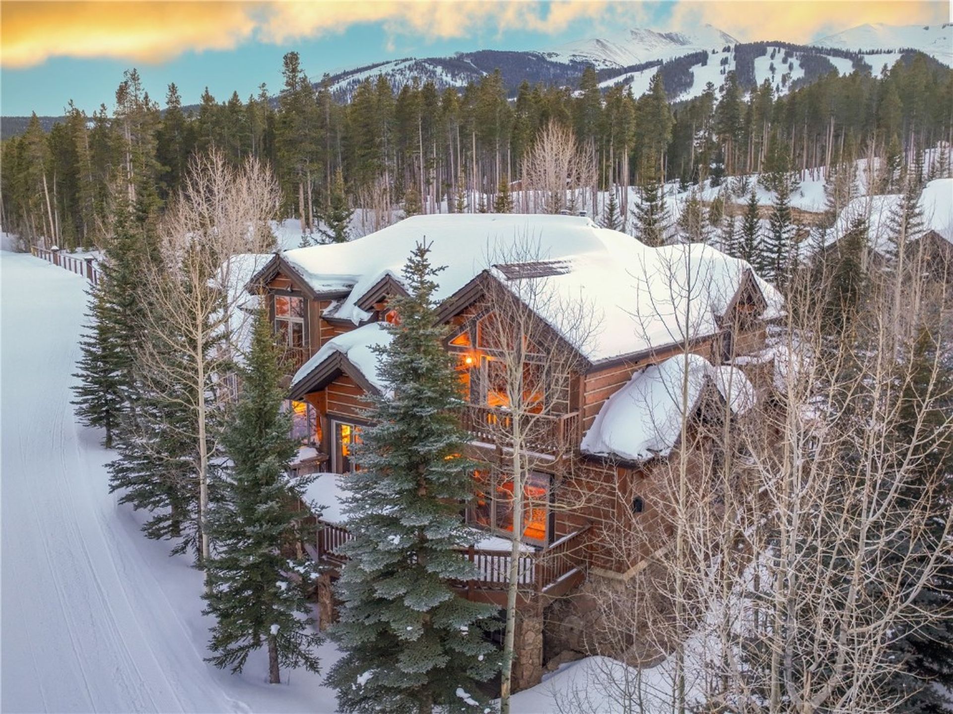 жилой дом в Blue River, Colorado 11755218