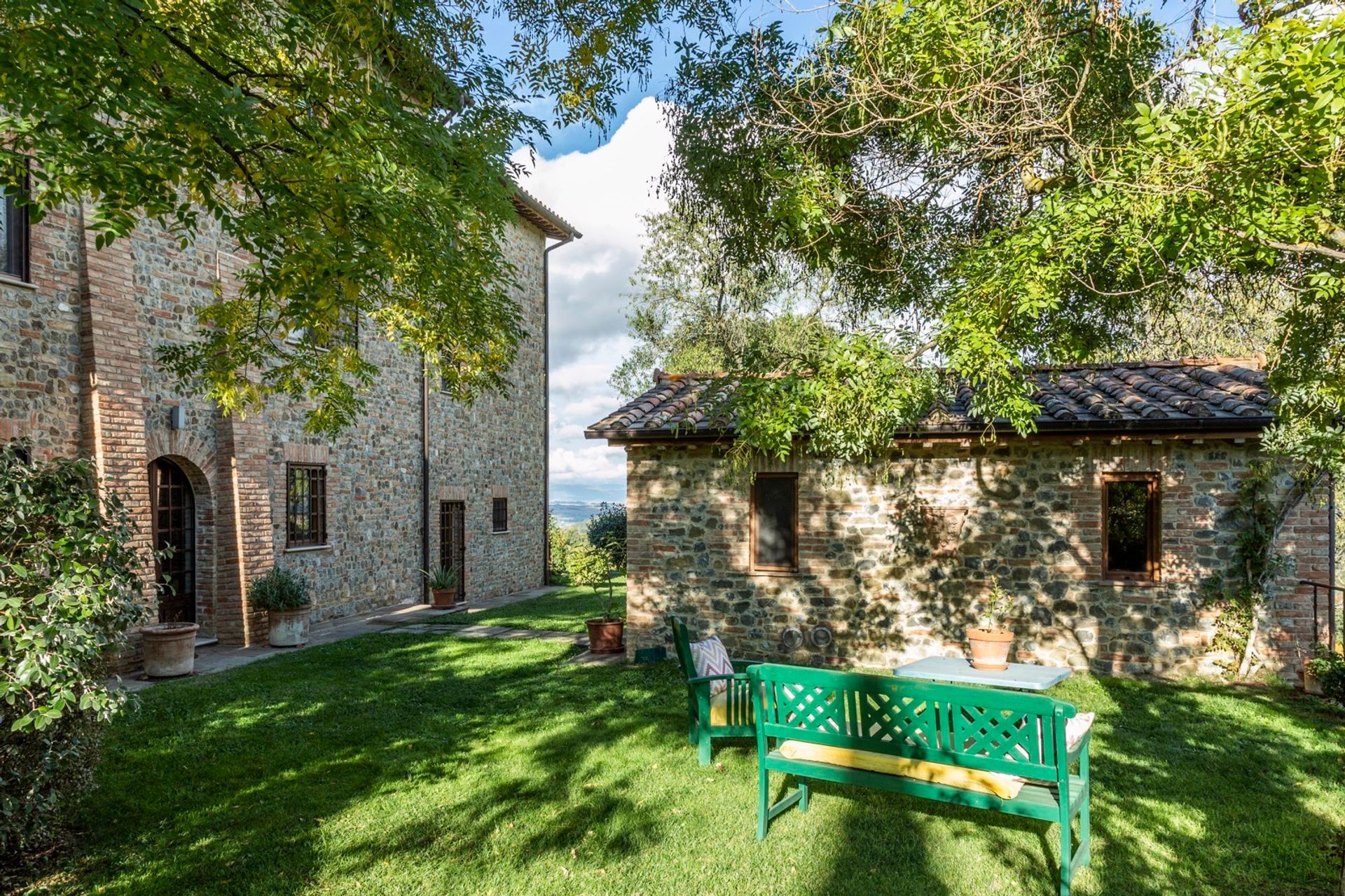 Hus i , Umbria 11755278