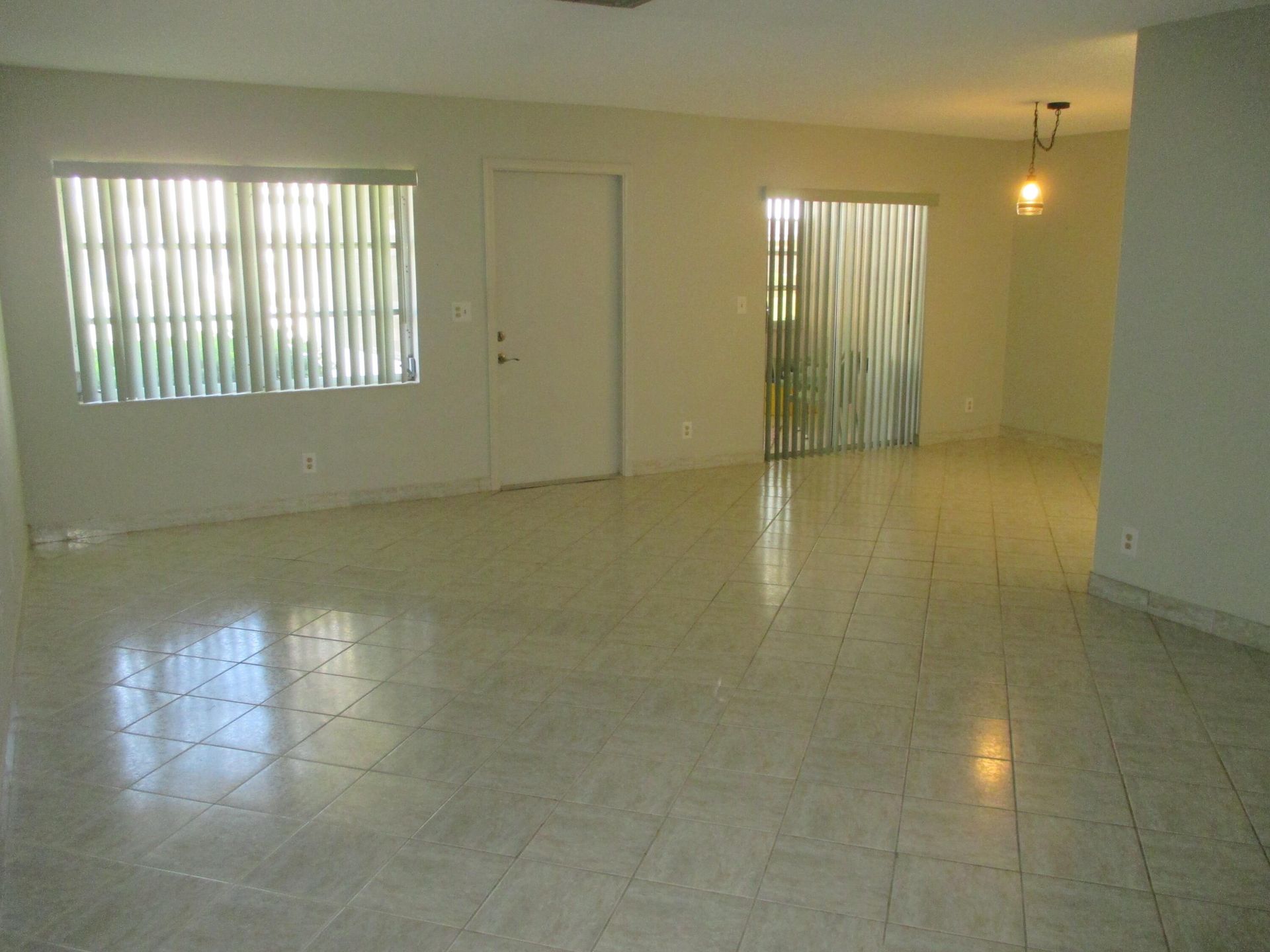 House in West Palm Beach, Florida 11755511