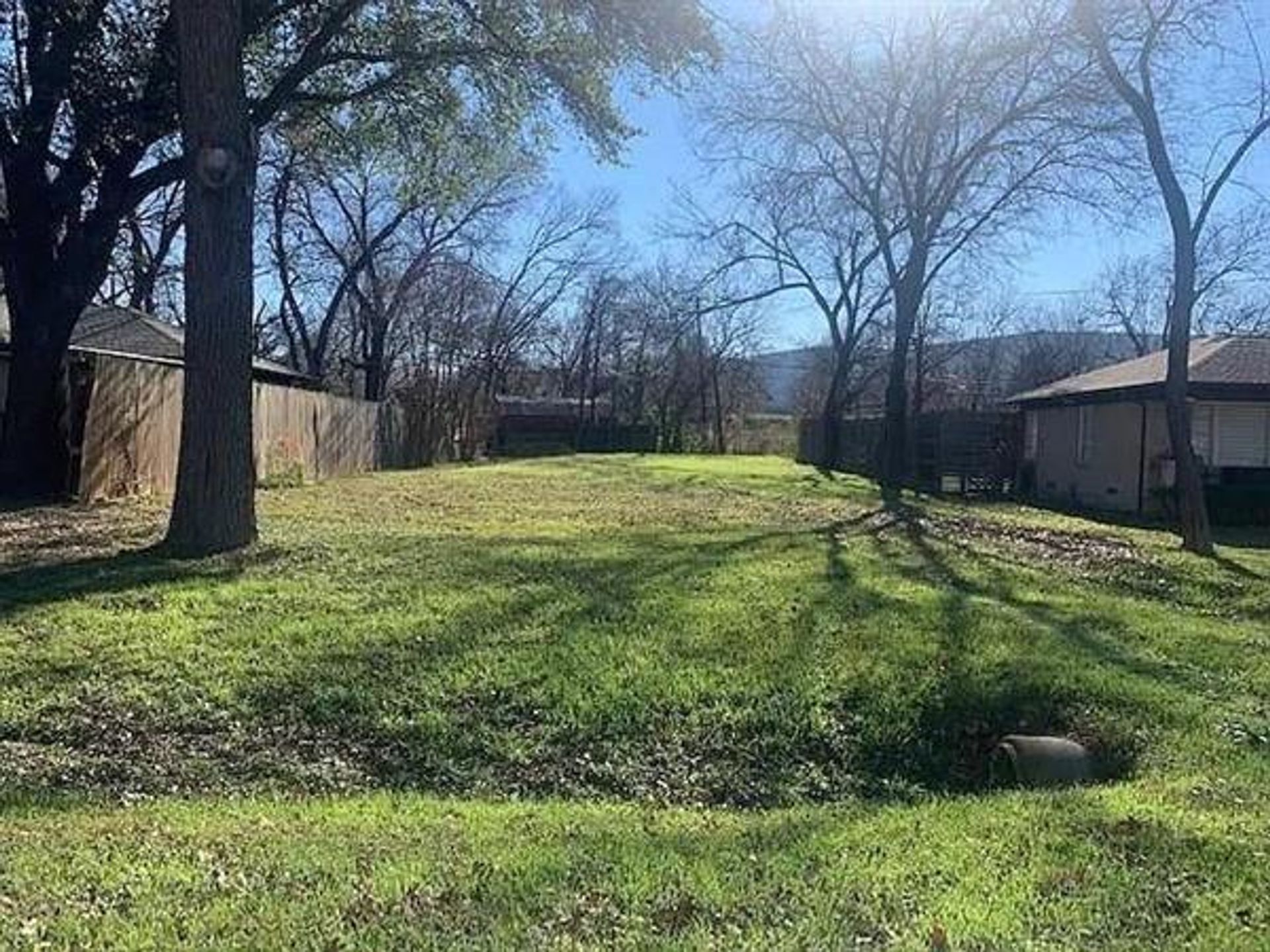 House in Meaders, Texas 11757028