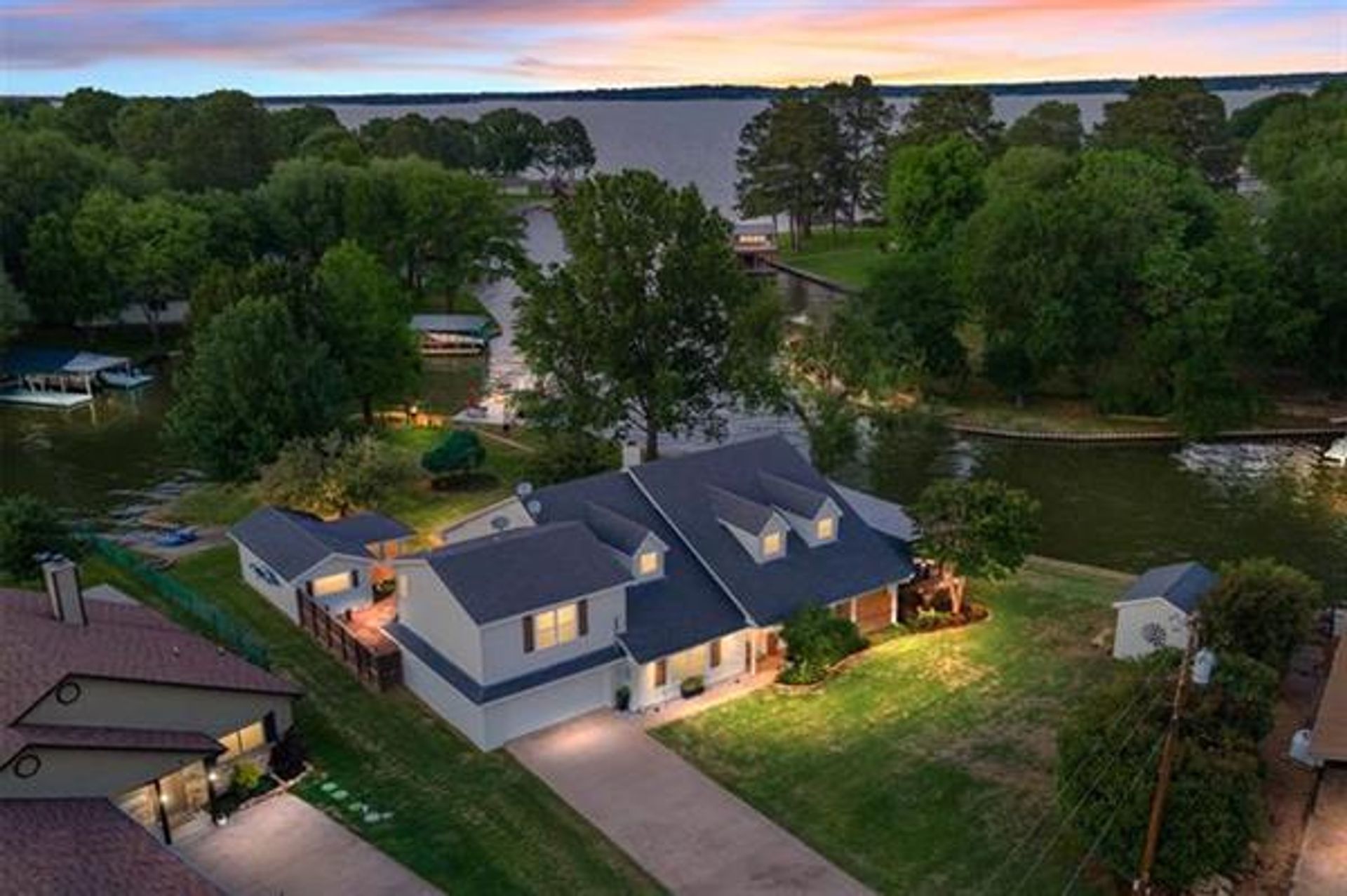 casa en Trinidad, Texas 11757174