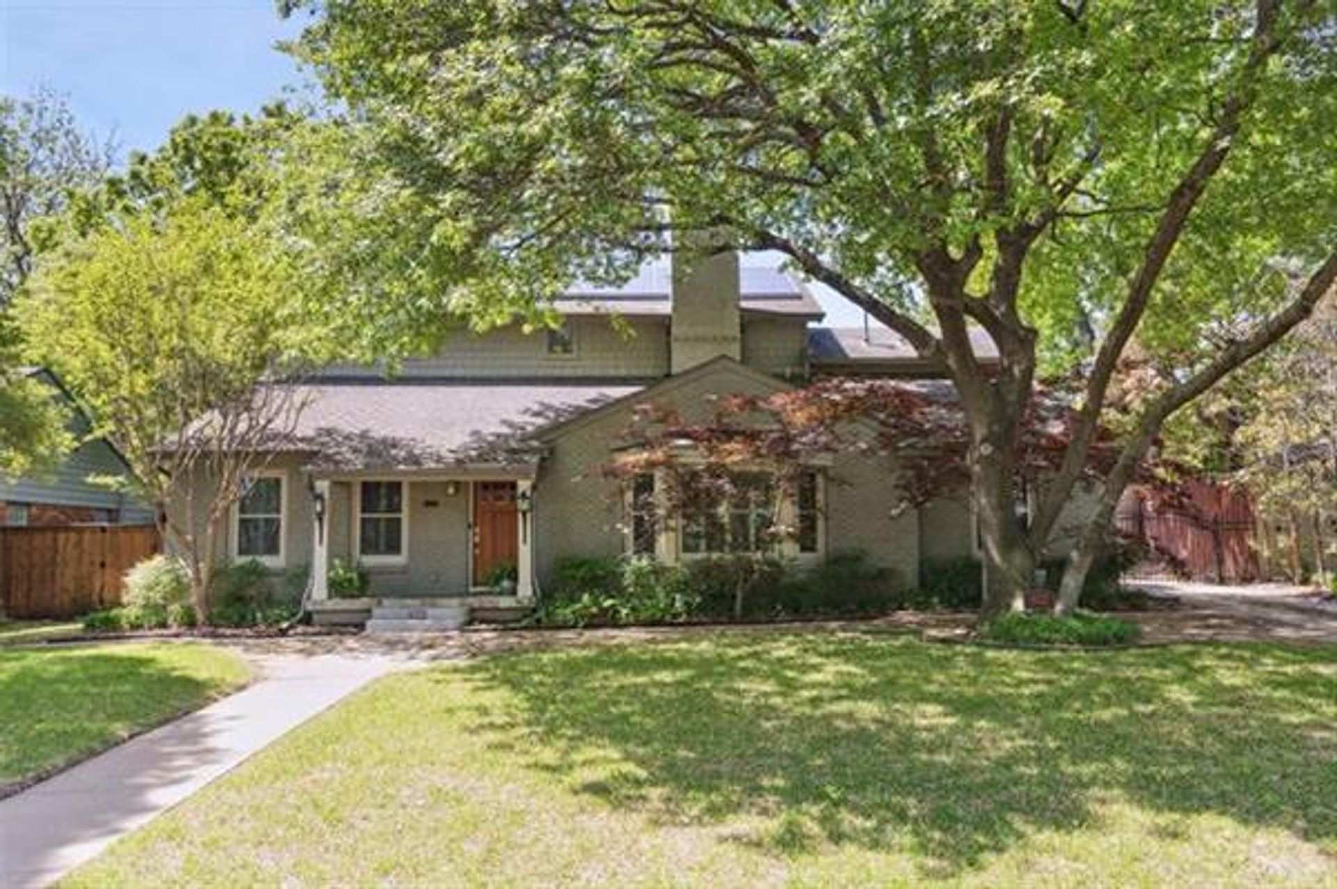 rumah dalam Dallas, Texas 11757256