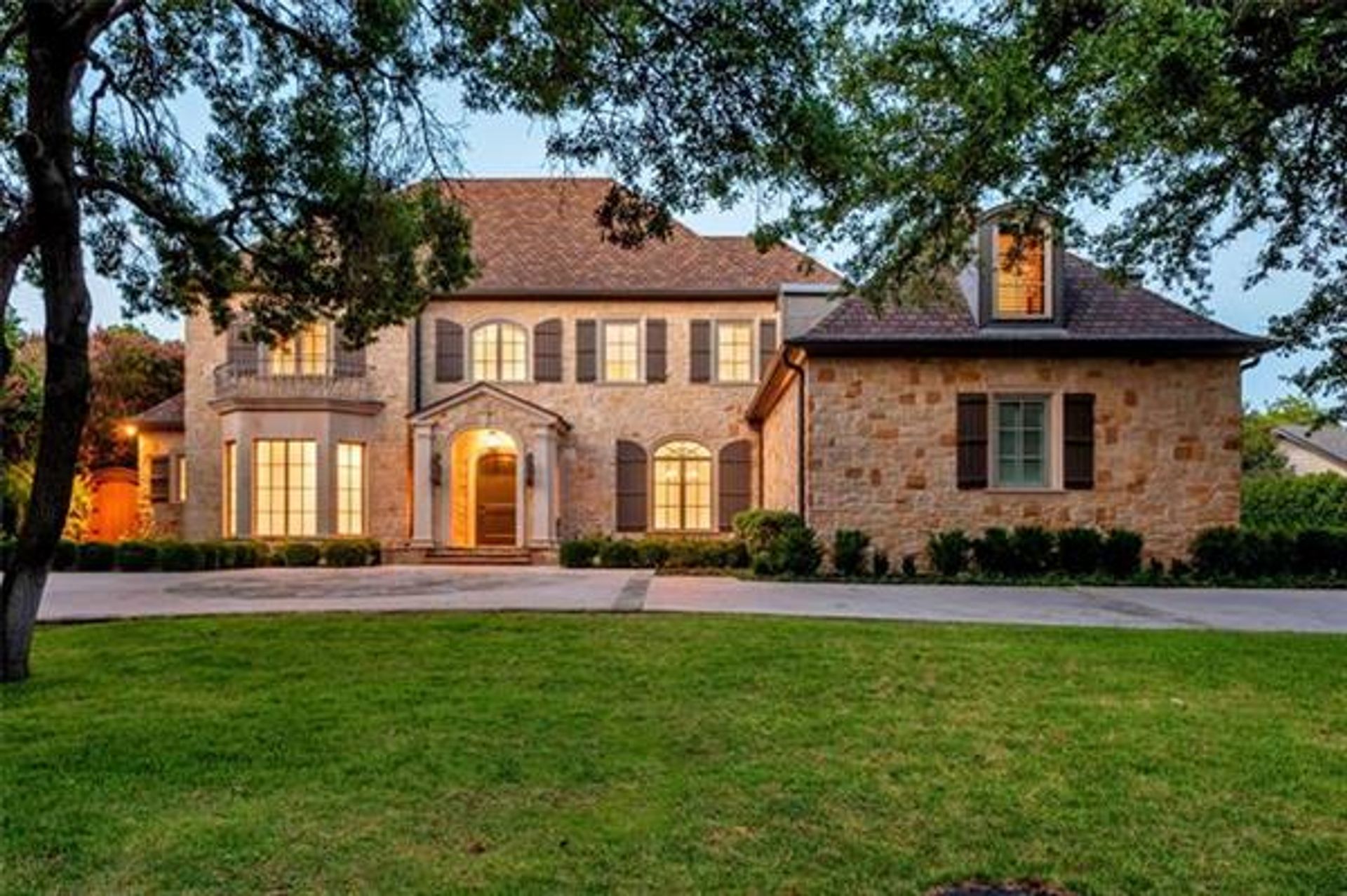 Casa nel Addison, Texas 11757447