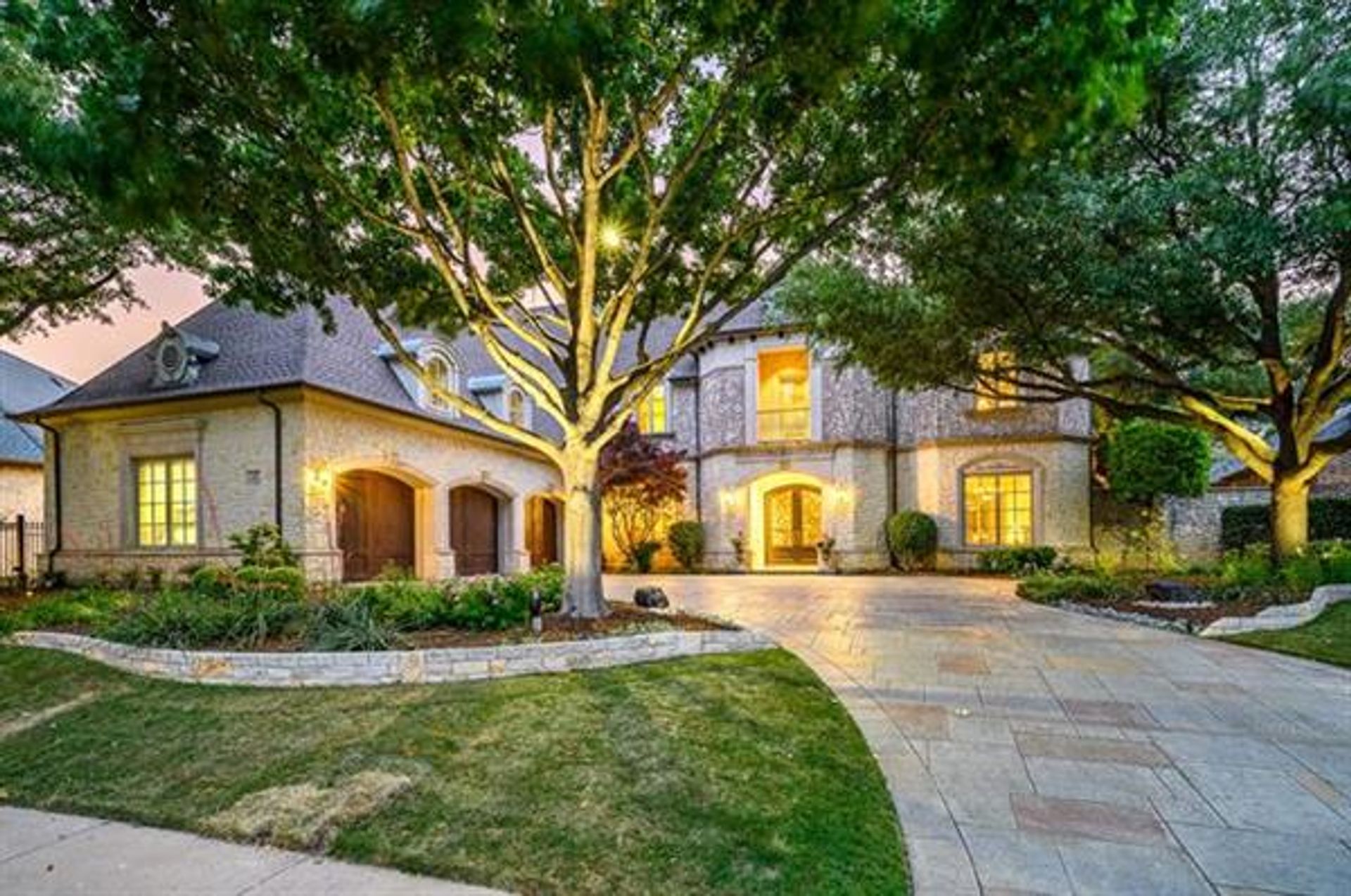 casa no Frisco, Texas 11757480