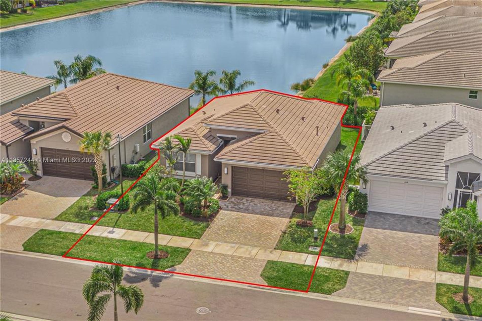 Condominium in Port St. Lucie, Florida 11758038