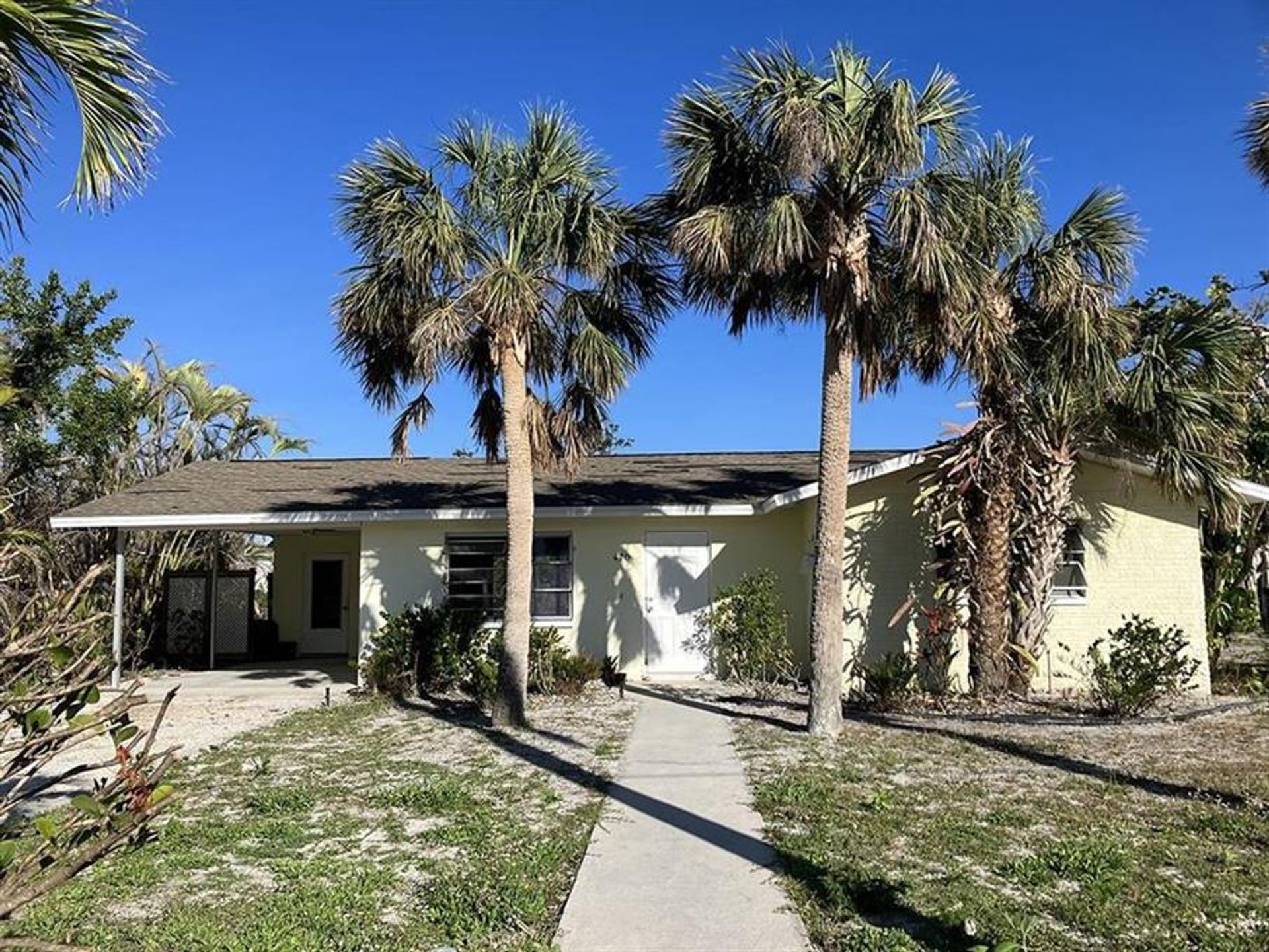 House in Sanibel, Florida 11758115