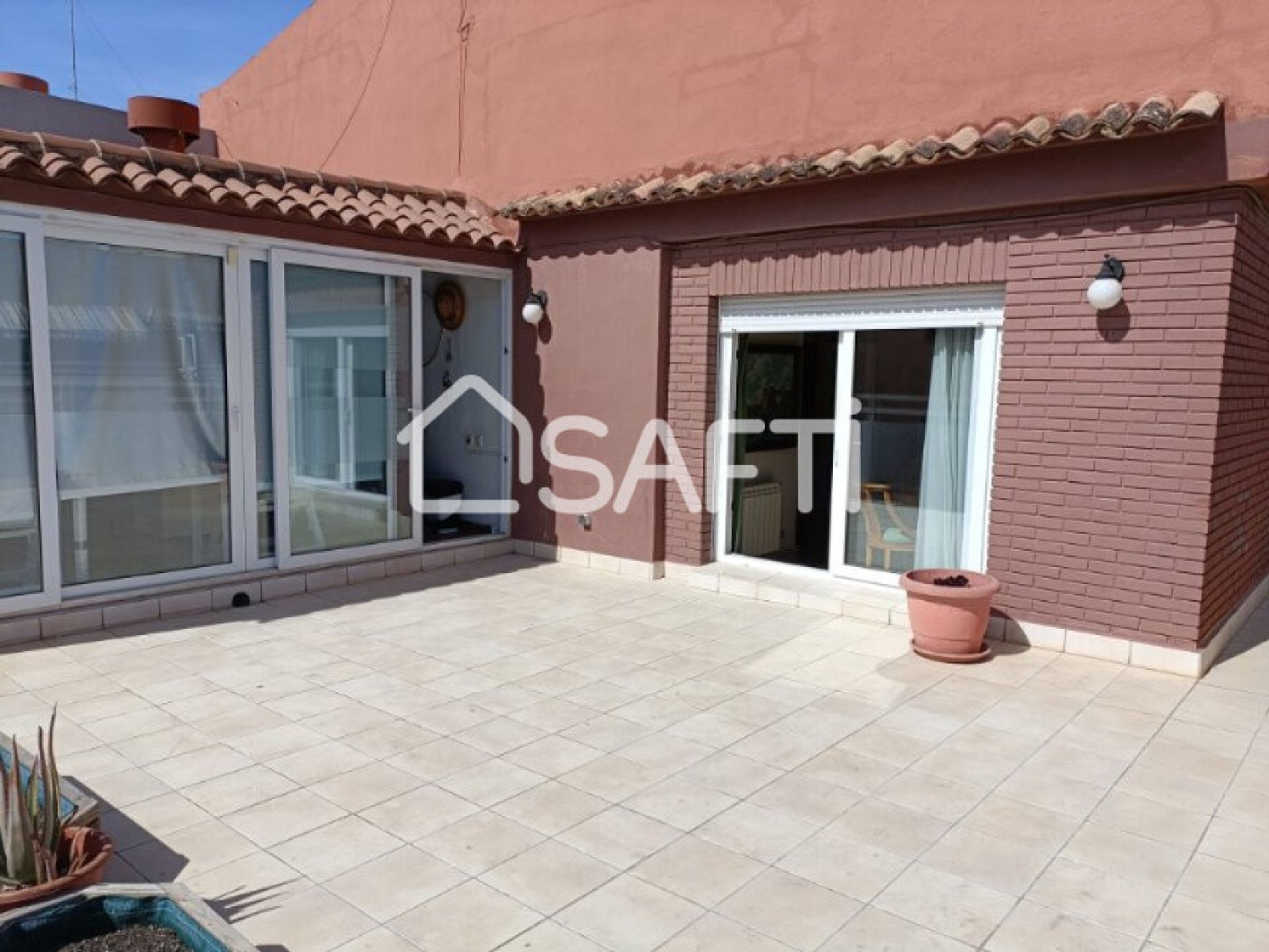 casa en Port de Sagunt, Comunidad Valenciana 11758364