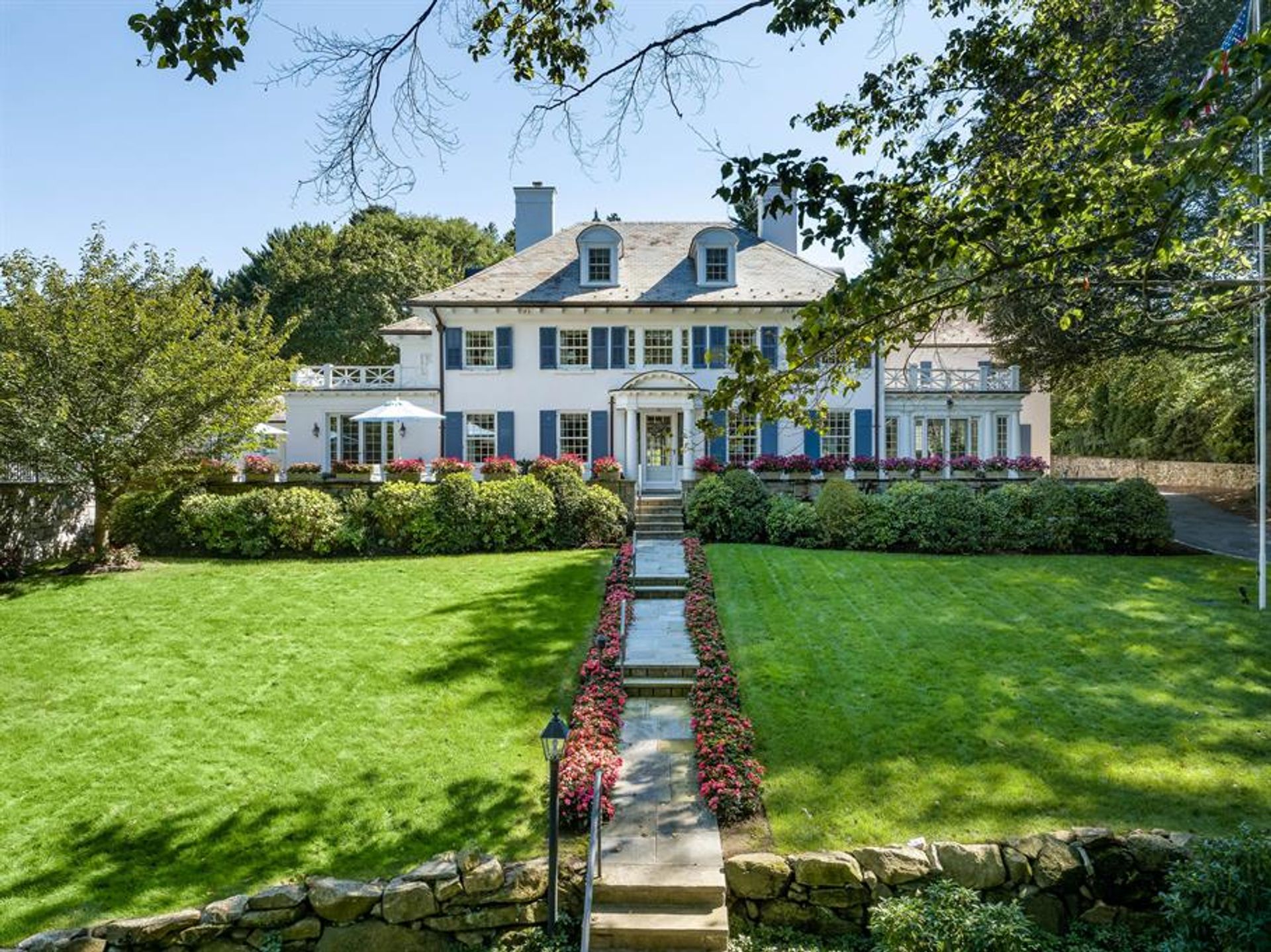 Haus im Bronxville, New York 11759809