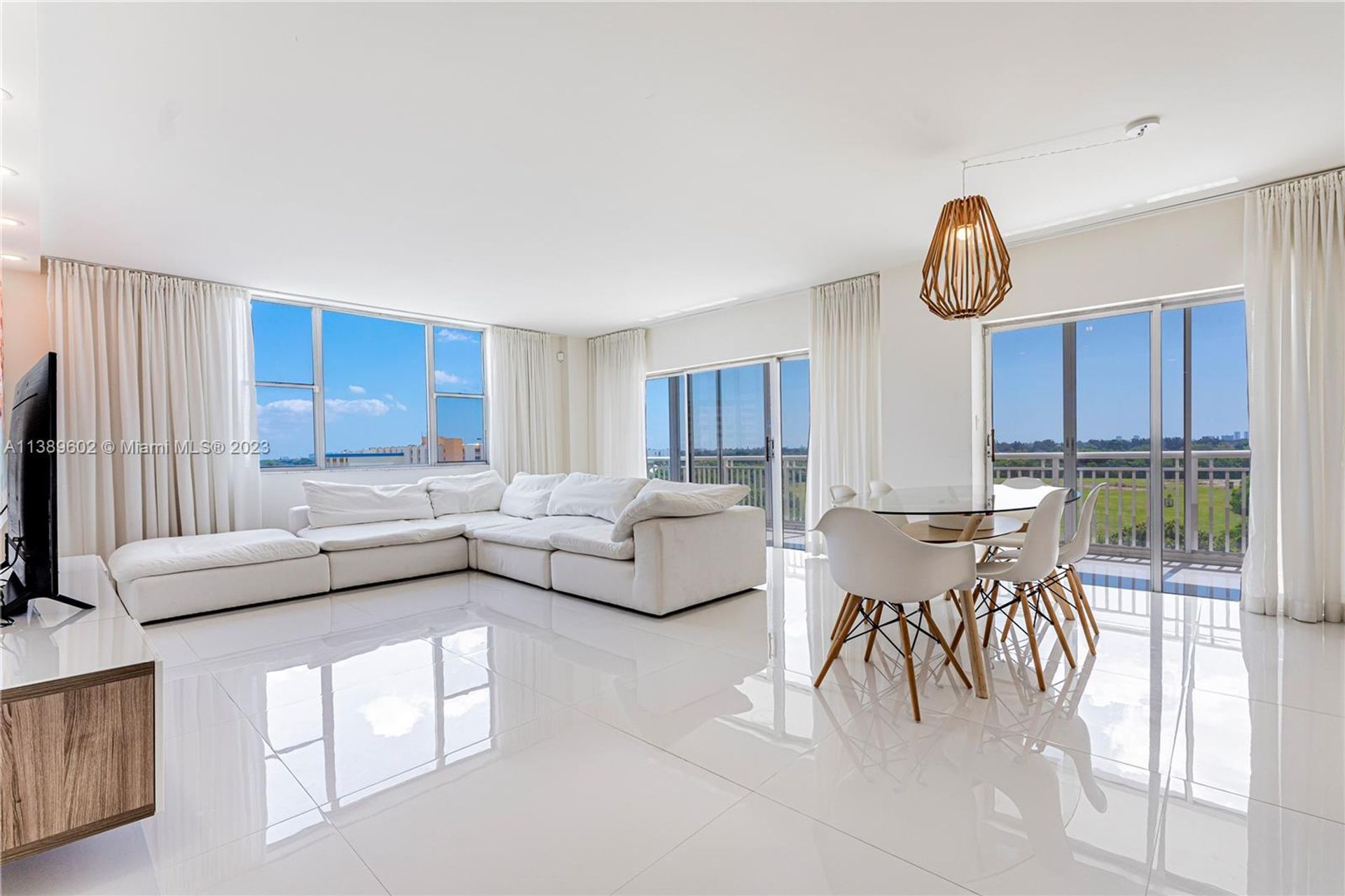 Condominio nel Hollywood, Florida 11760427