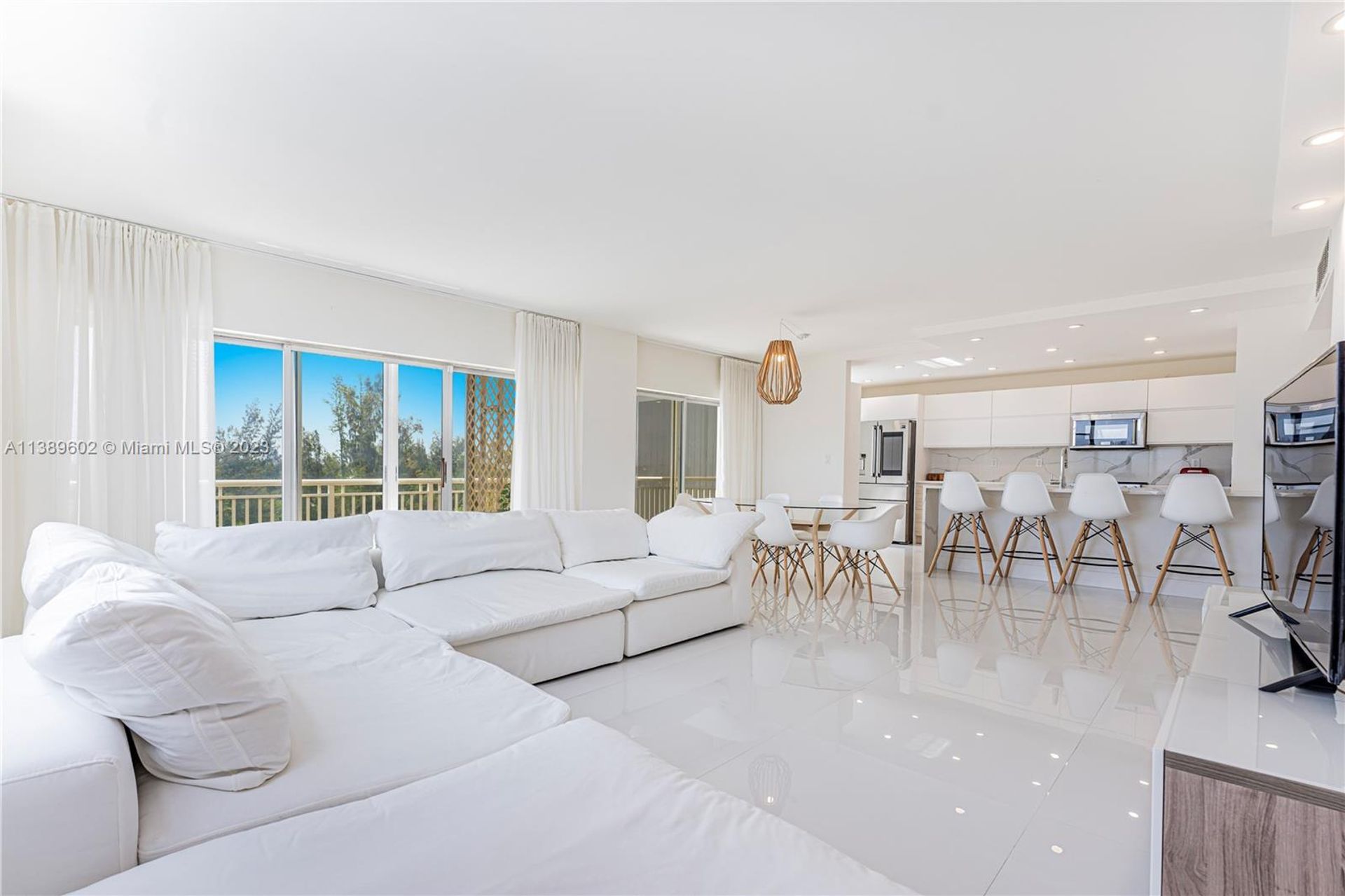 Condominio en Hollywood, Florida 11760427