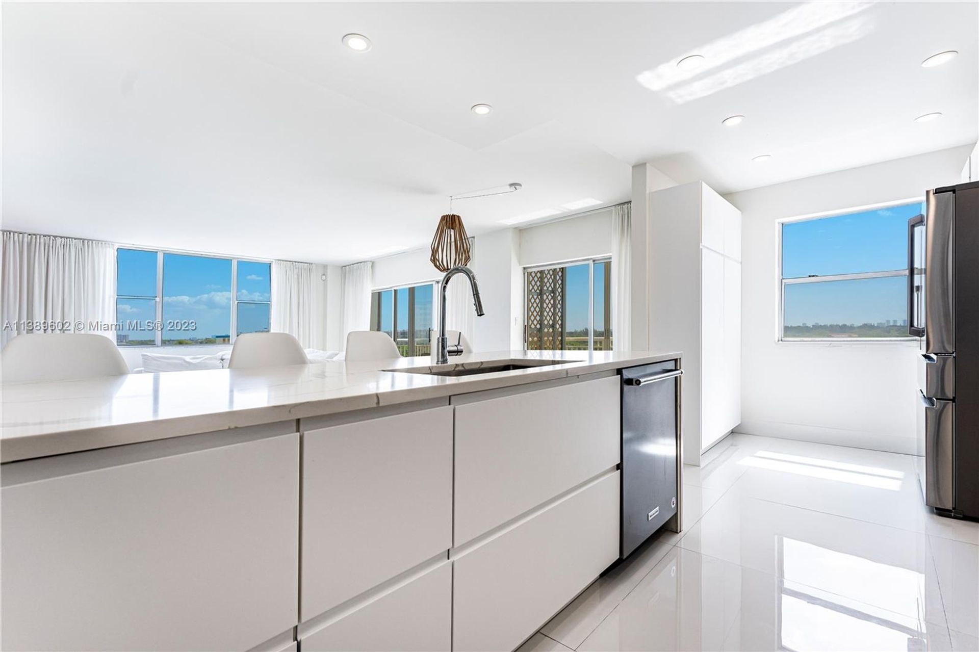 Condominio en Hollywood, Florida 11760427