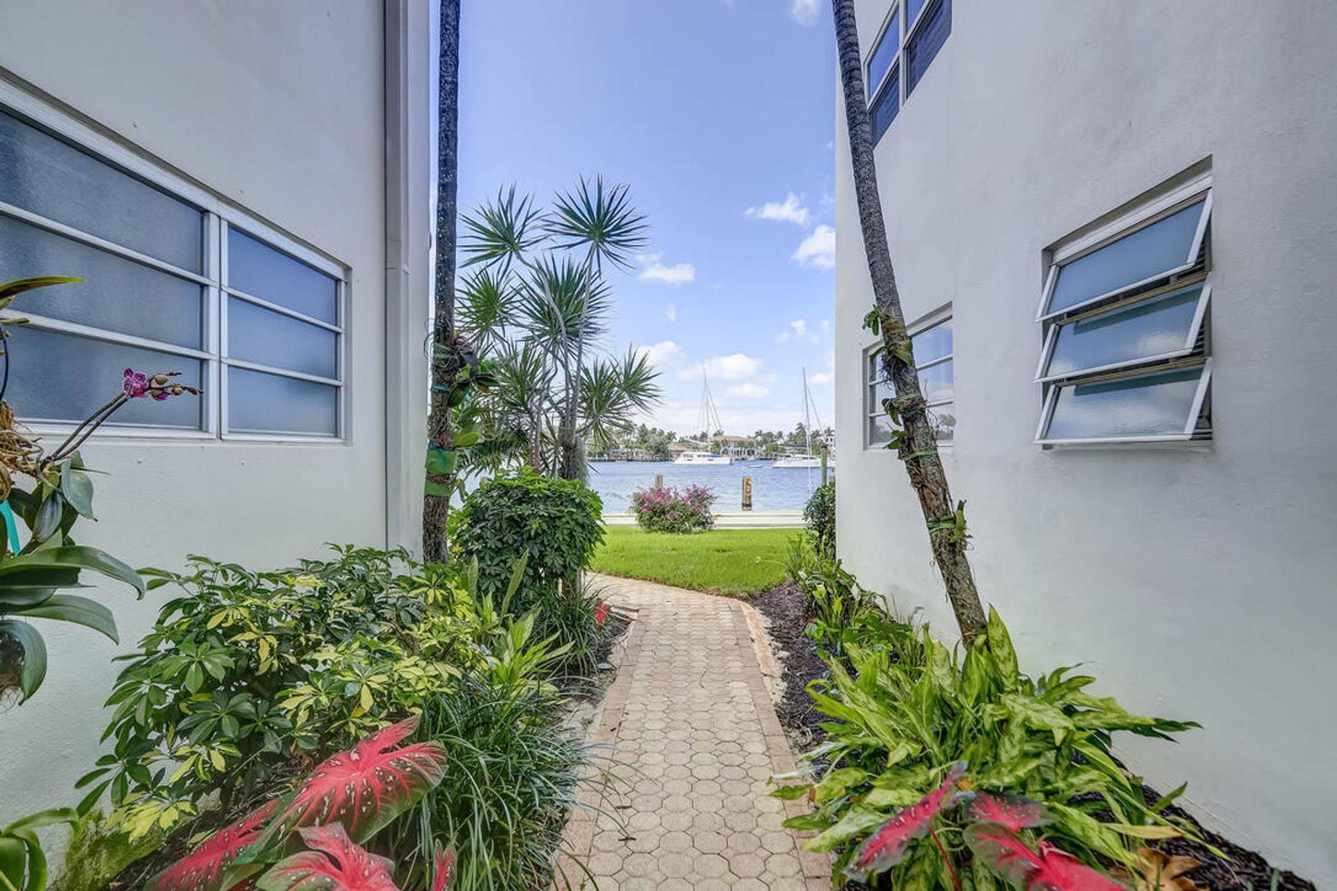 Condominium in Fort Lauderdale, Florida 11760455