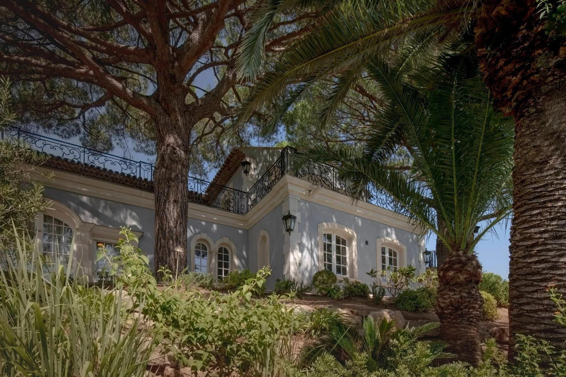 Casa nel Grimaud, Provence-Alpes-Côte d'Azur 11761004