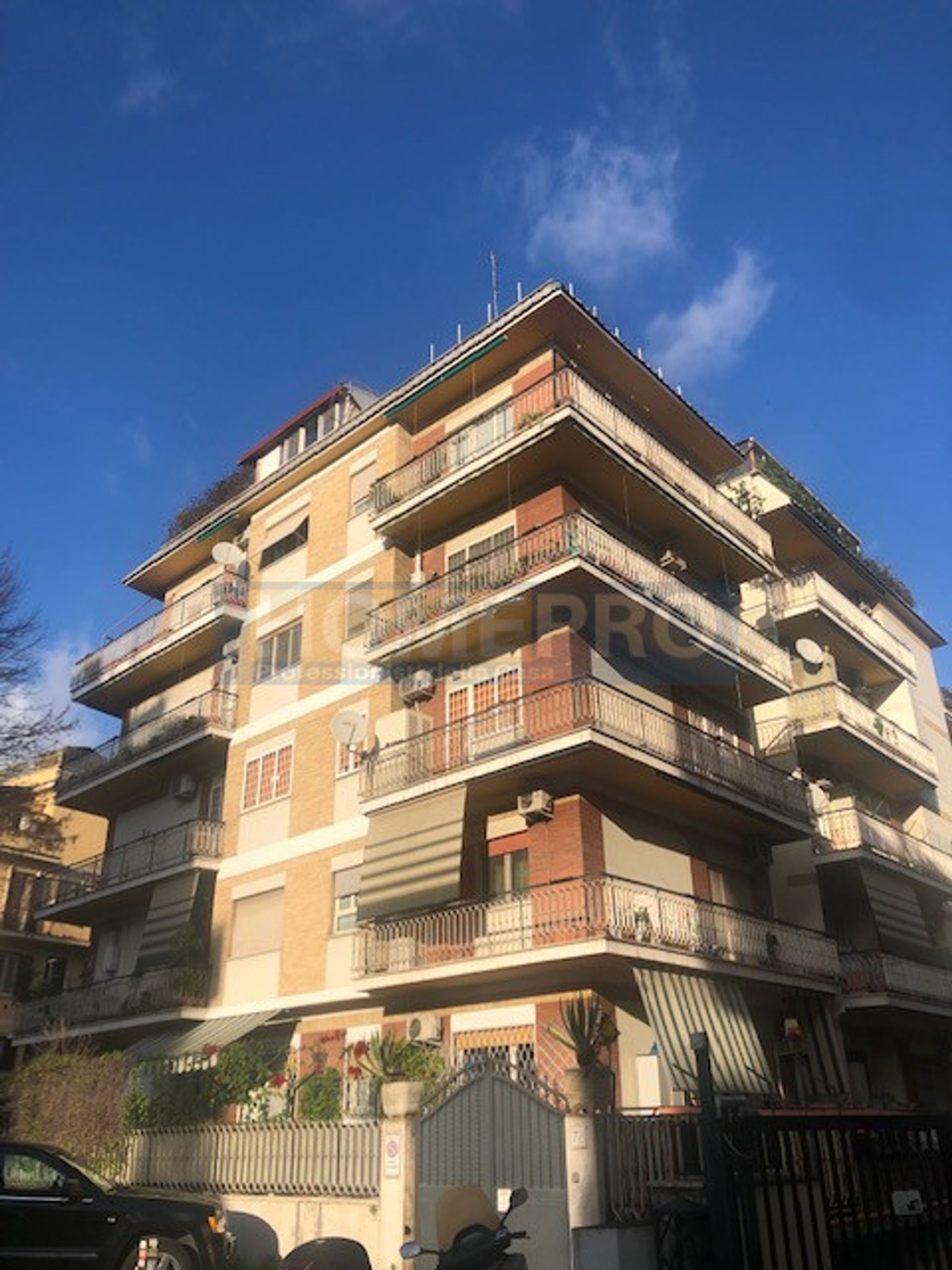 Condominio en Roma, Lazio 11761046