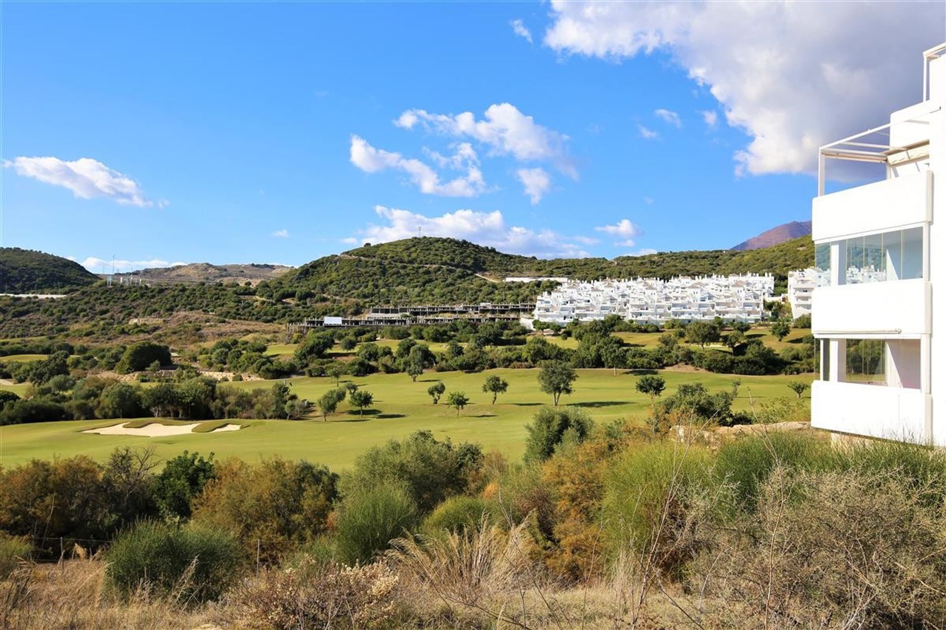 Condominium in Estepona, Andalusia 11761366