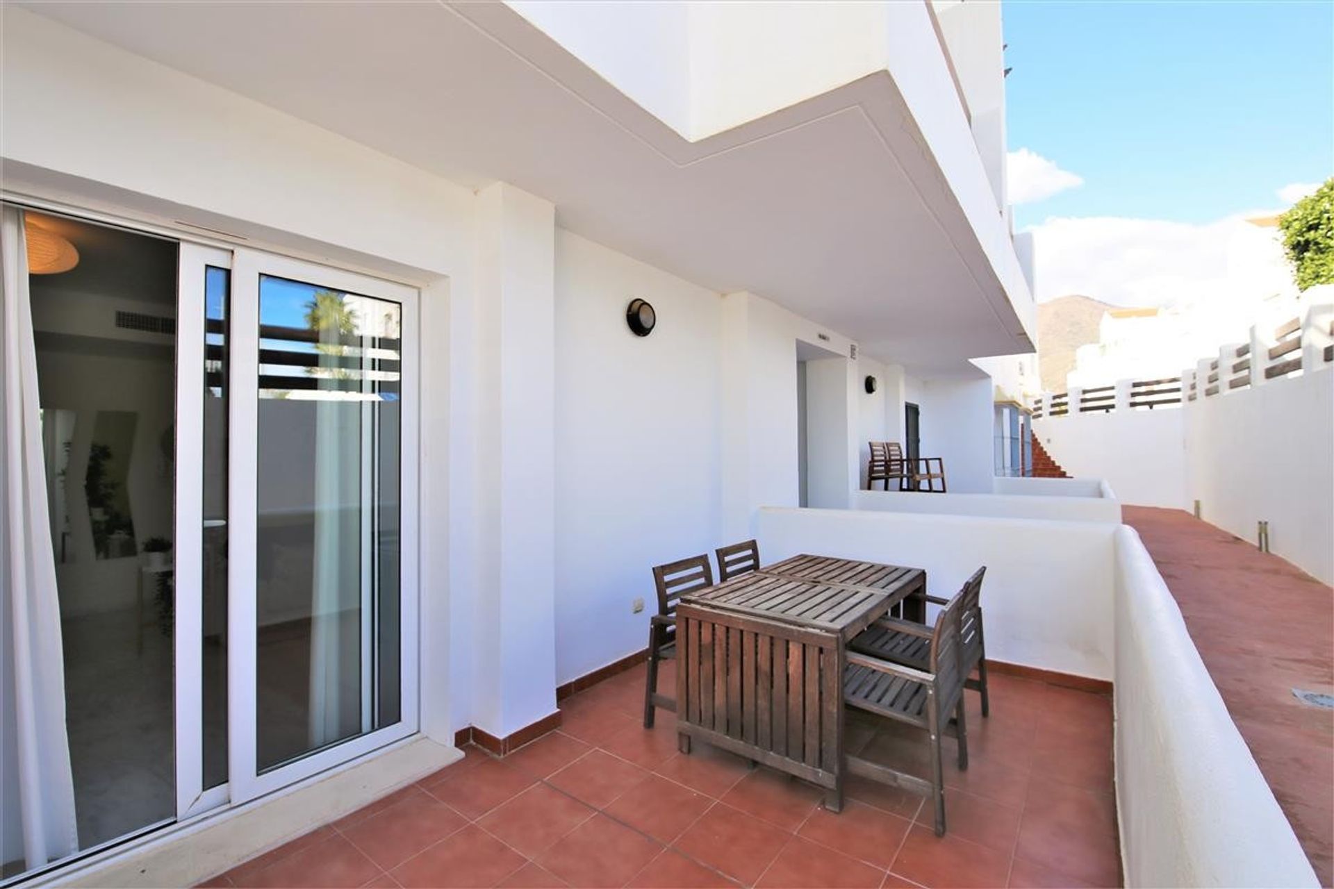 Condominio nel Estepona, Andalusia 11761366