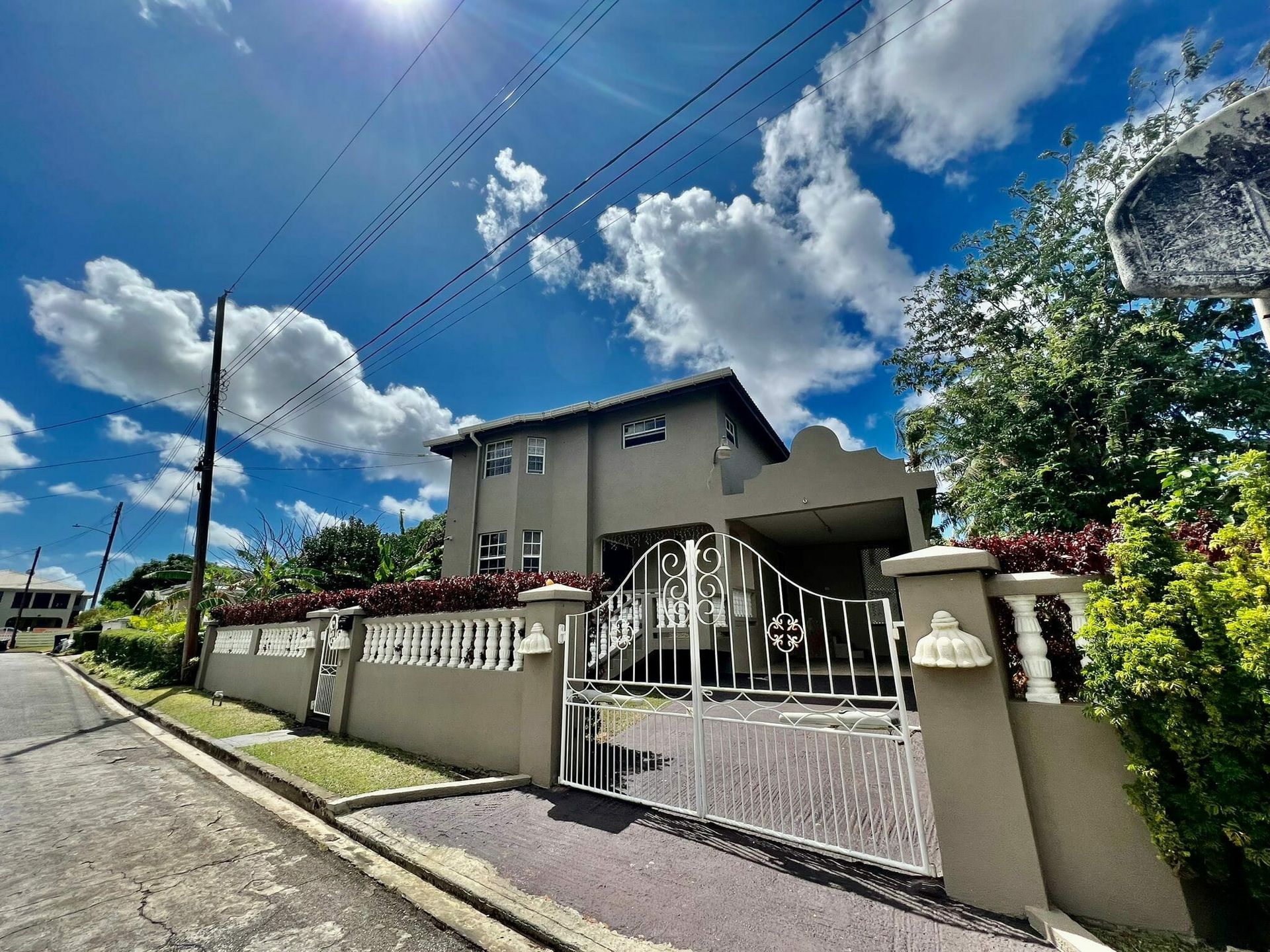 House in Frere Pilgrim, Christ Church 11761527