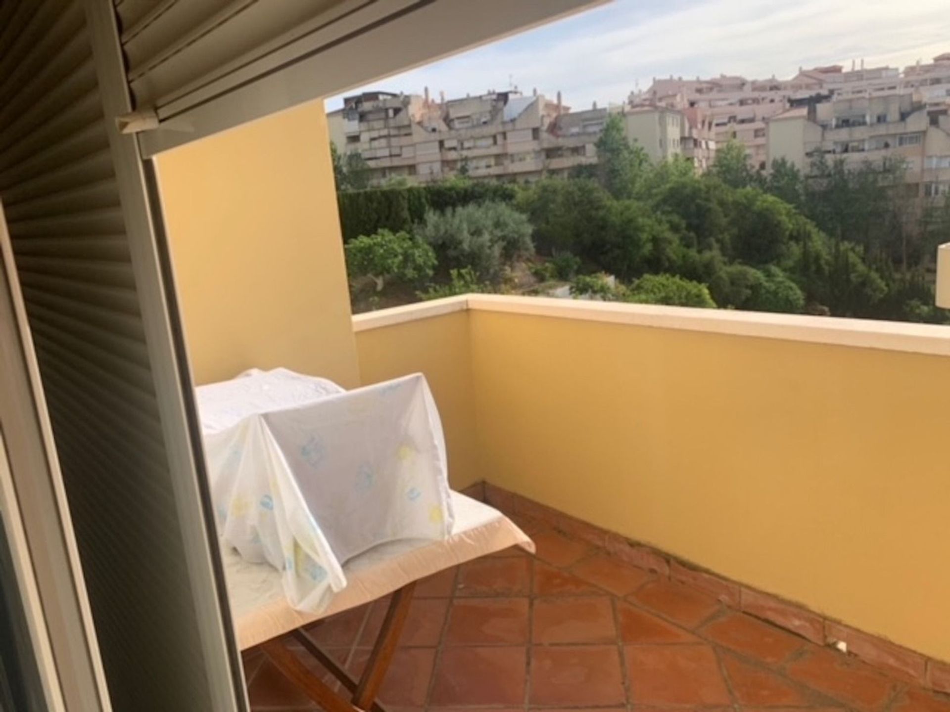 Condominium dans Estepona, Andalousie 11761556