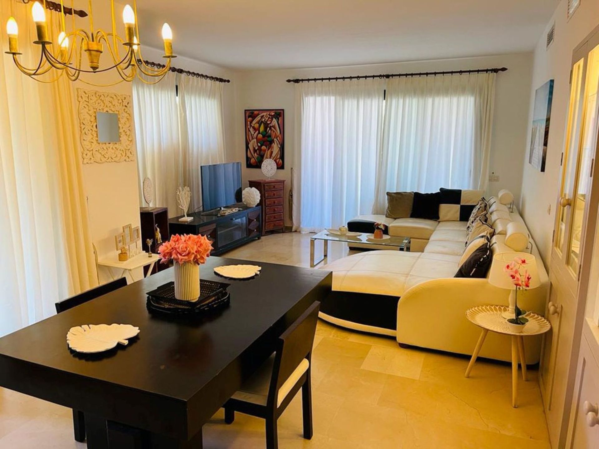 Condominio en Estepona, Andalusia 11762521