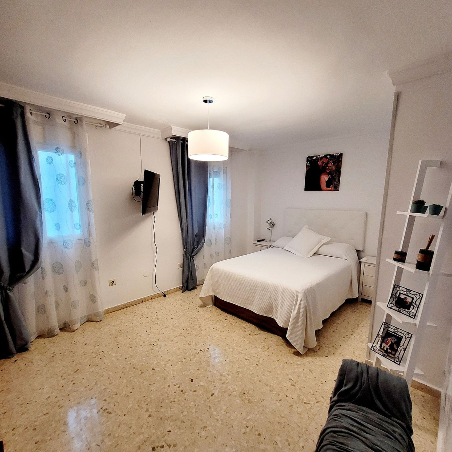 Condominium in Estepona, Andalusia 11762600