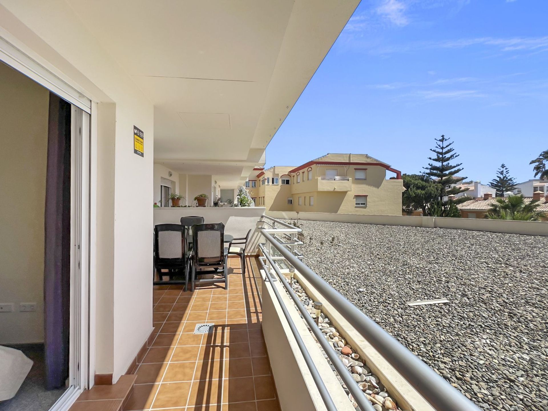 Condominium in San Luis de Sabinillas, Andalusië 11769844