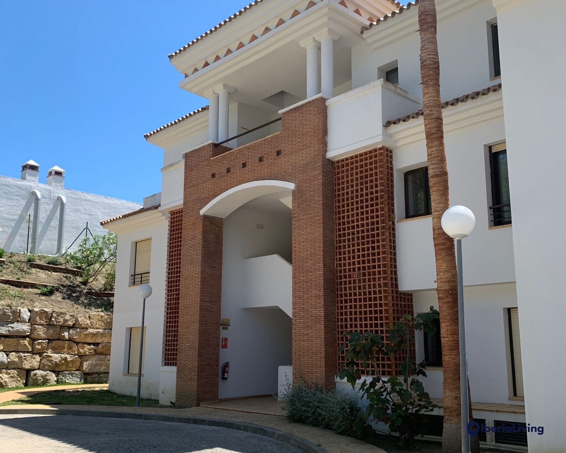 House in Puerto de la Duquesa, Andalusia 11769895