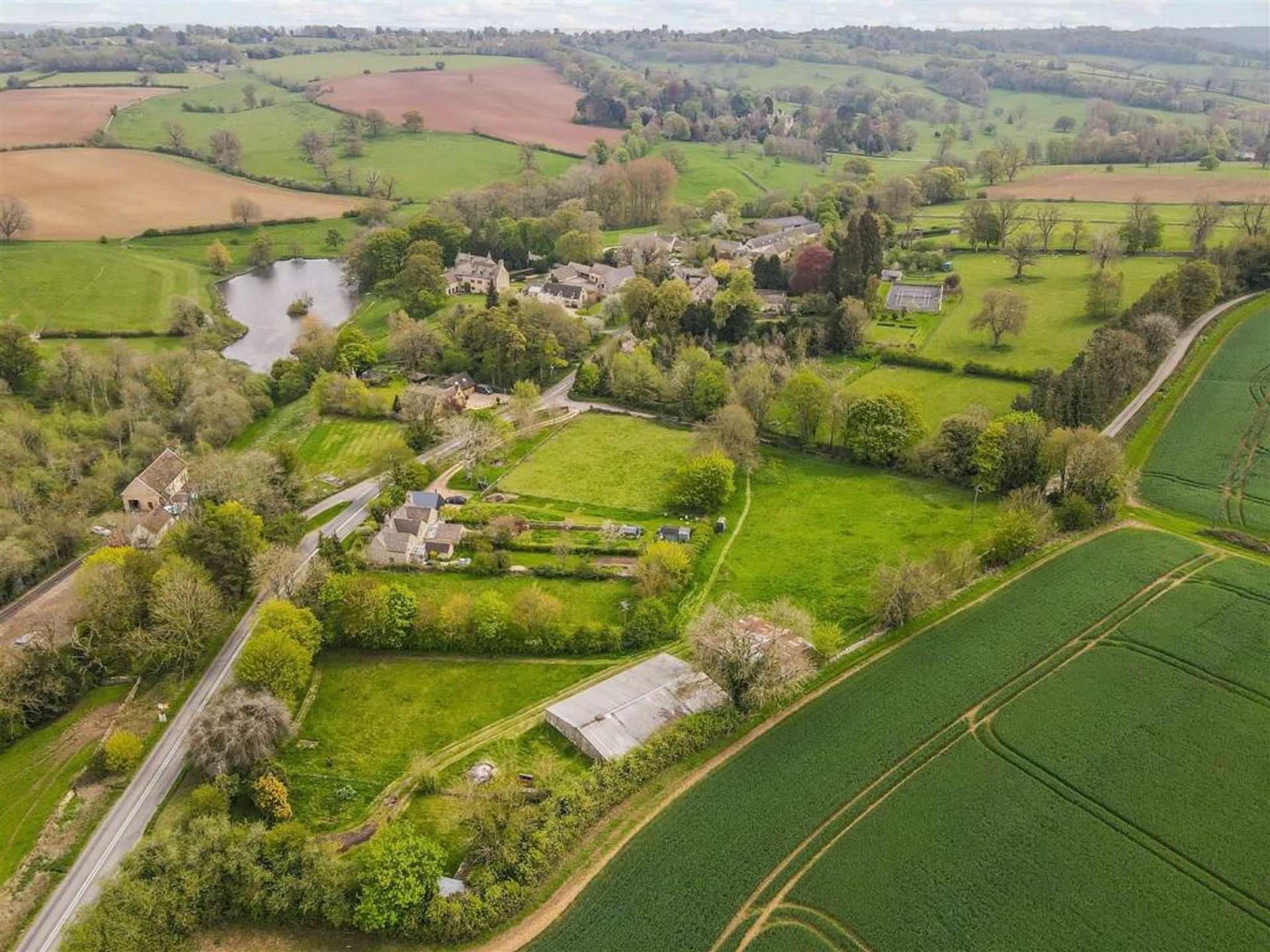 Land i Nedre svelle, Gloucestershire 11772175