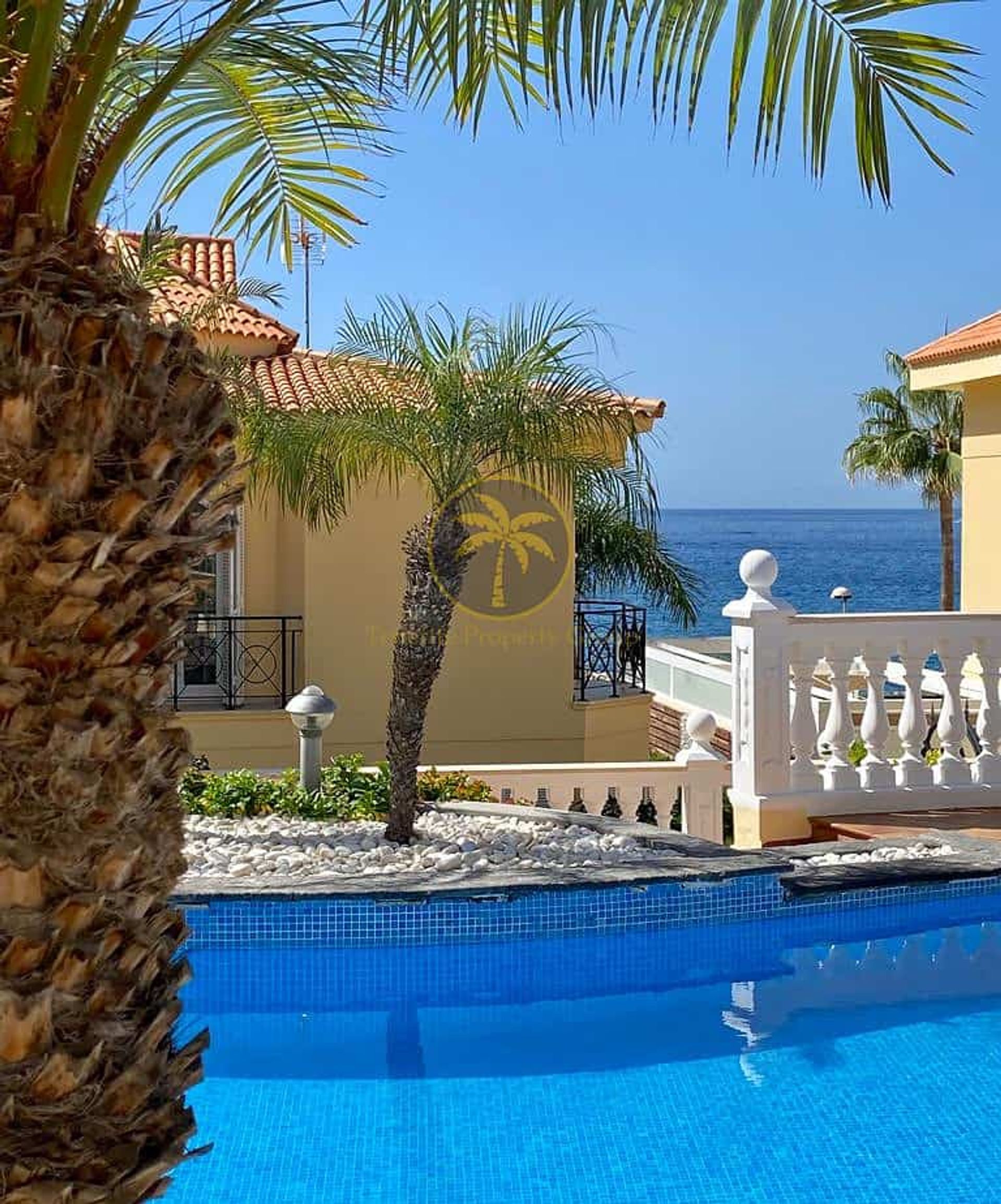 Haus im Los Cristianos, Canary Islands 11774529