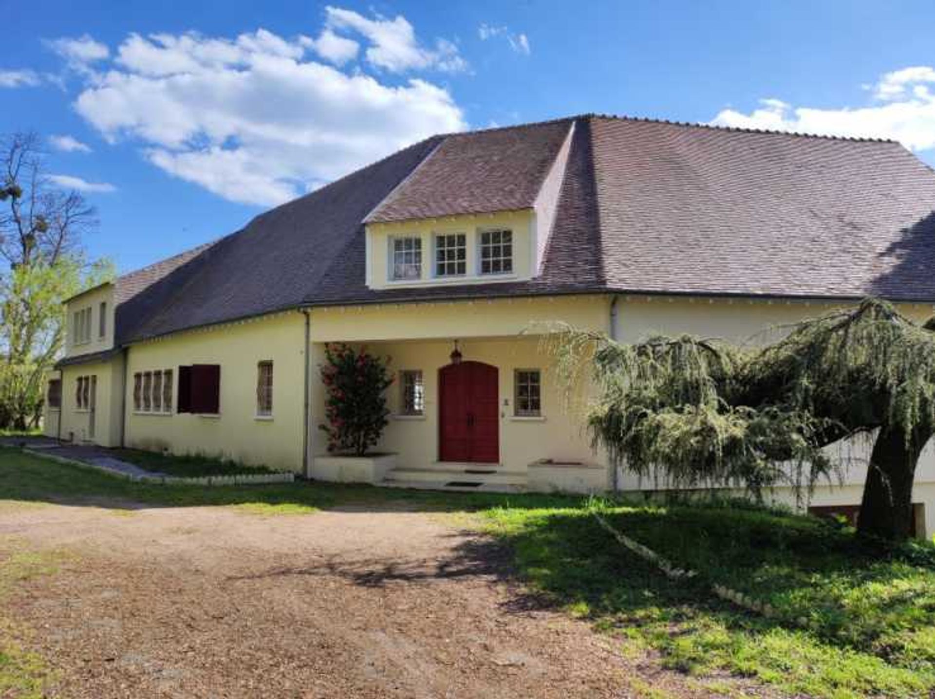 casa en Vierzon, Centre-Val de Loire 11776807