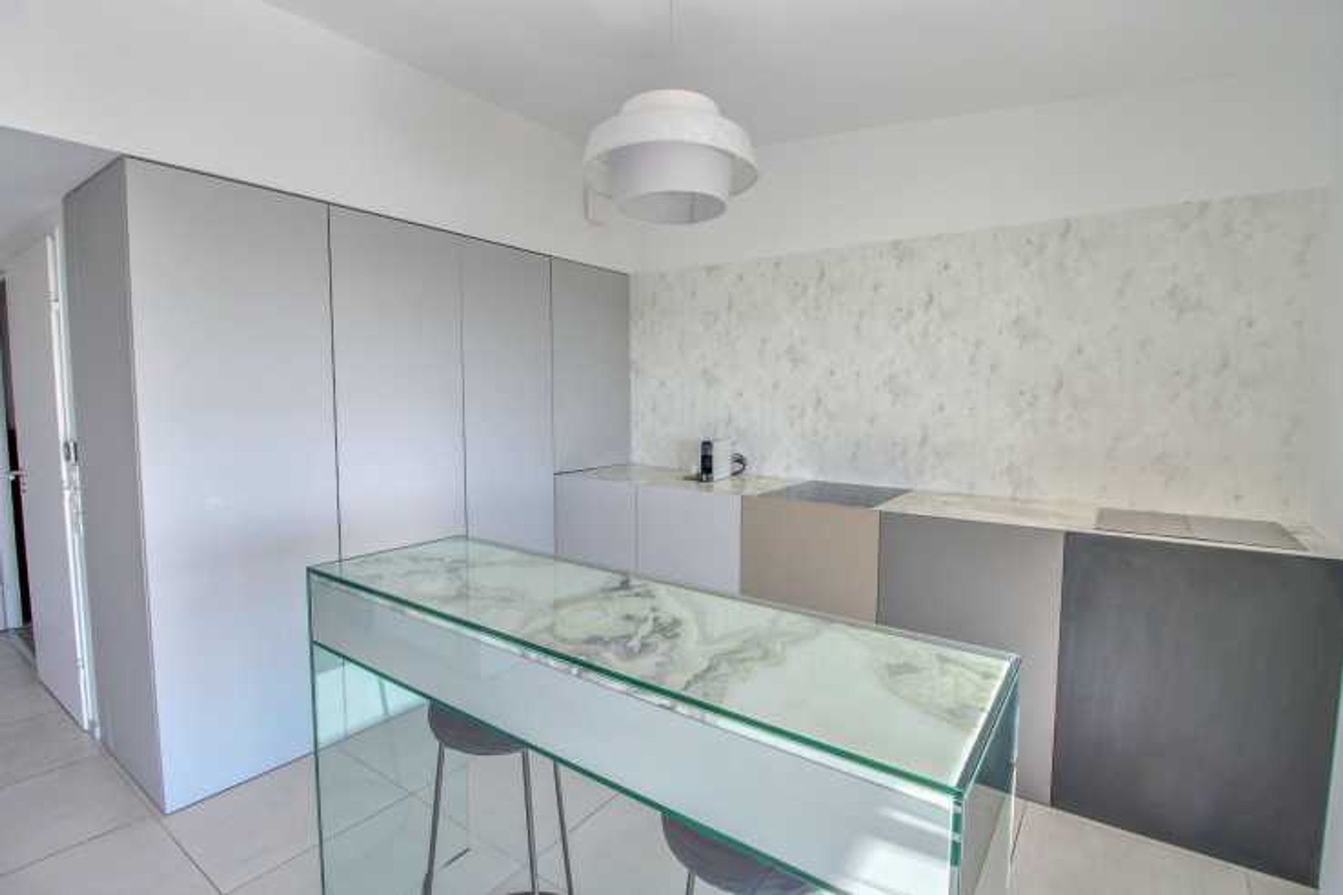 Condominium in Nice, Provence-Alpes-Cote d'Azur 11776835