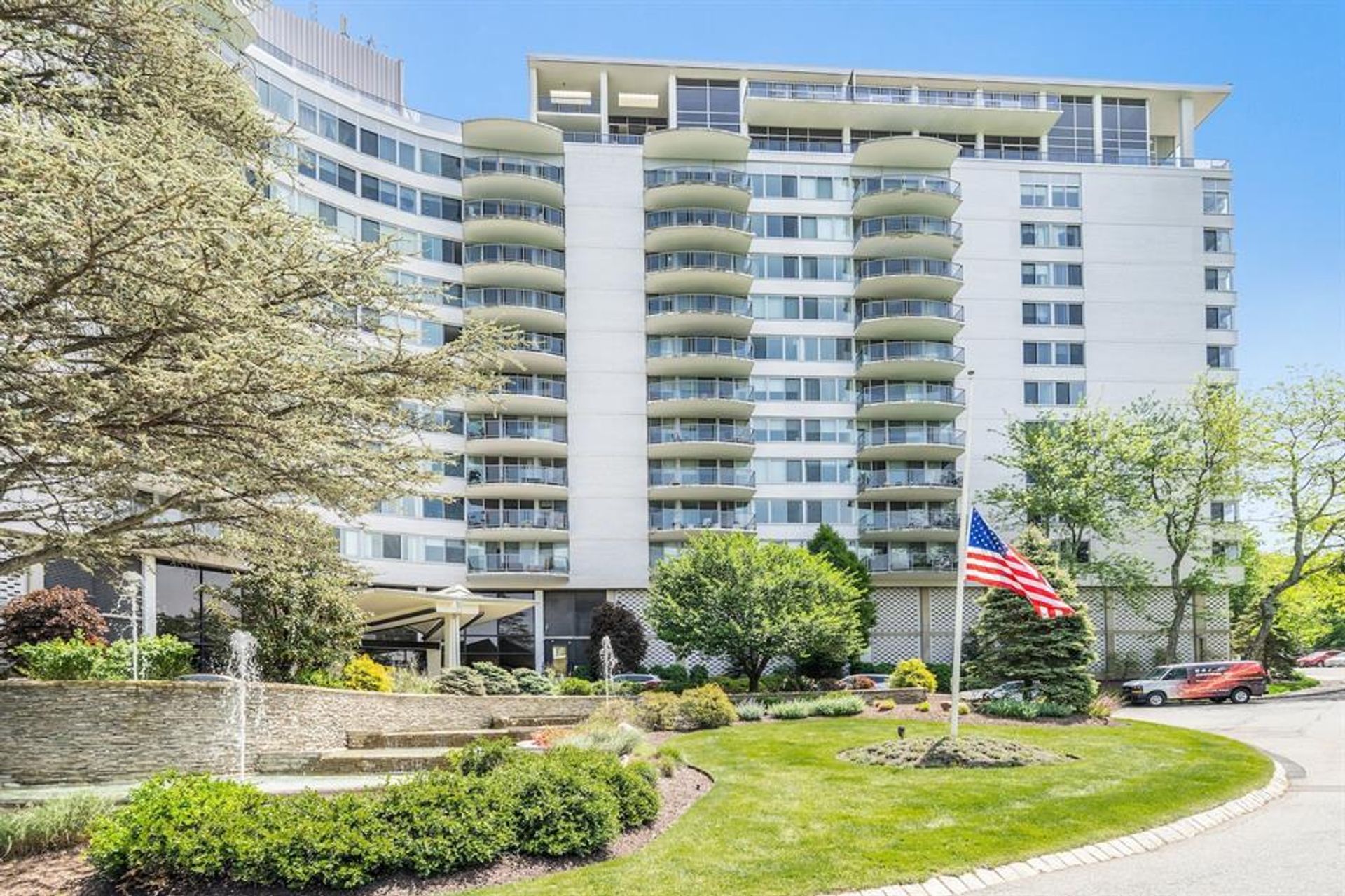 Condominium in Verona, New Jersey 11777041