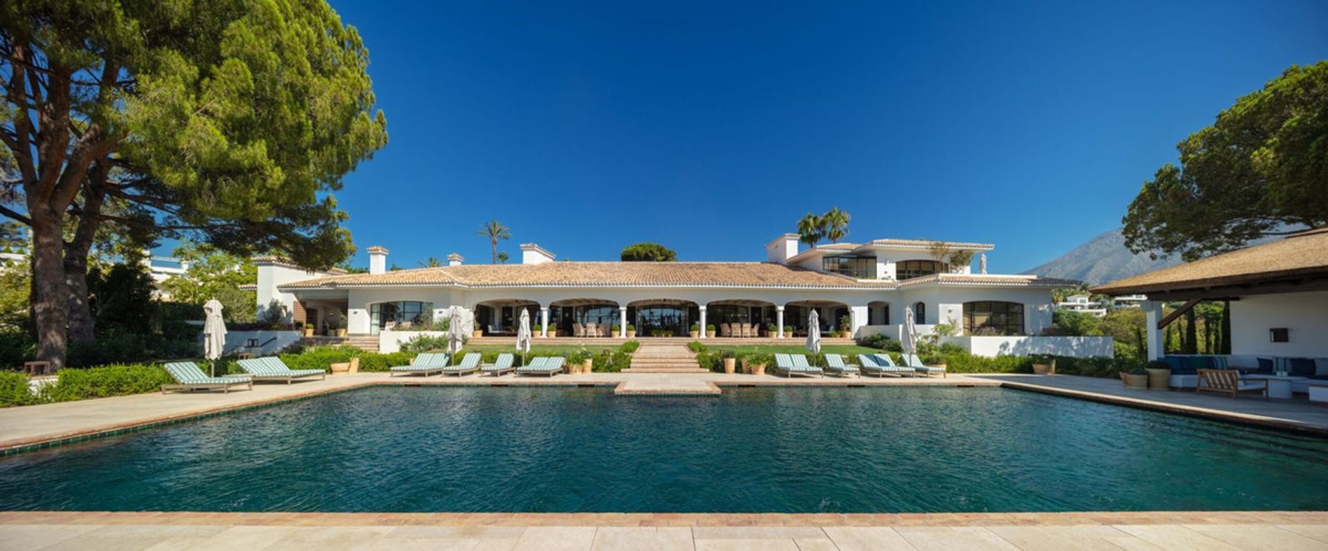 Haus im Marbella, Andalucía 11777297