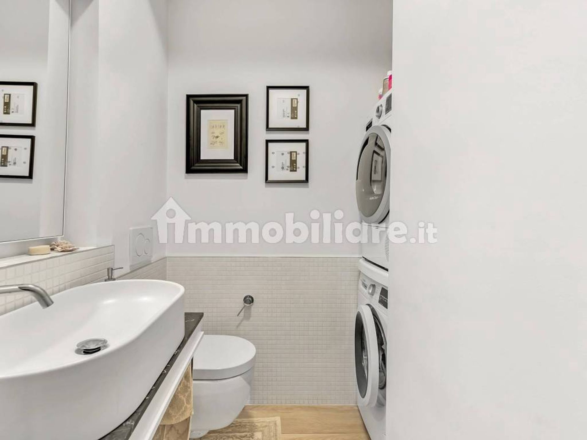 Haus im , Lombardia 11777372