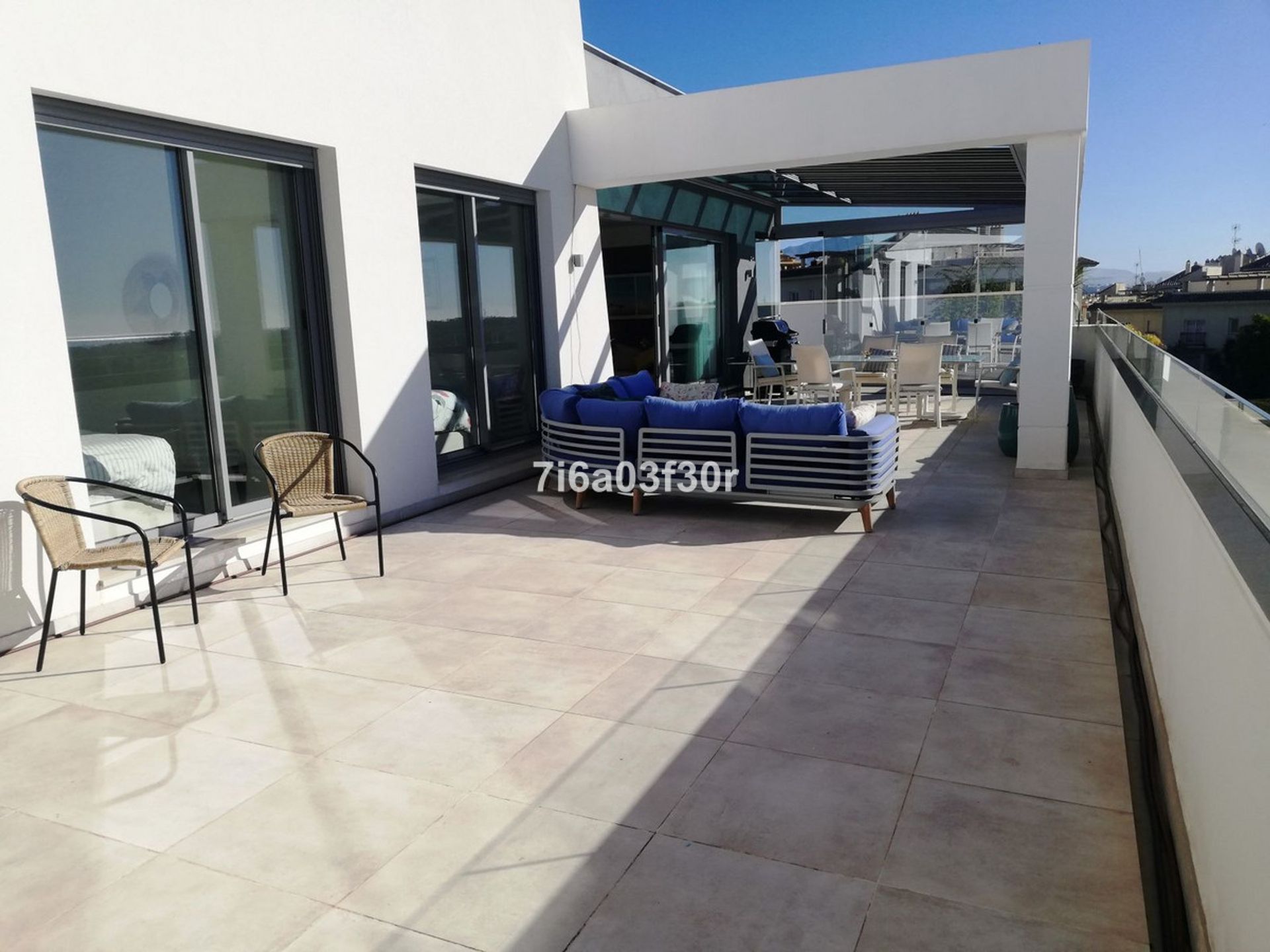 loger dans Estepona, Andalucía 11777497