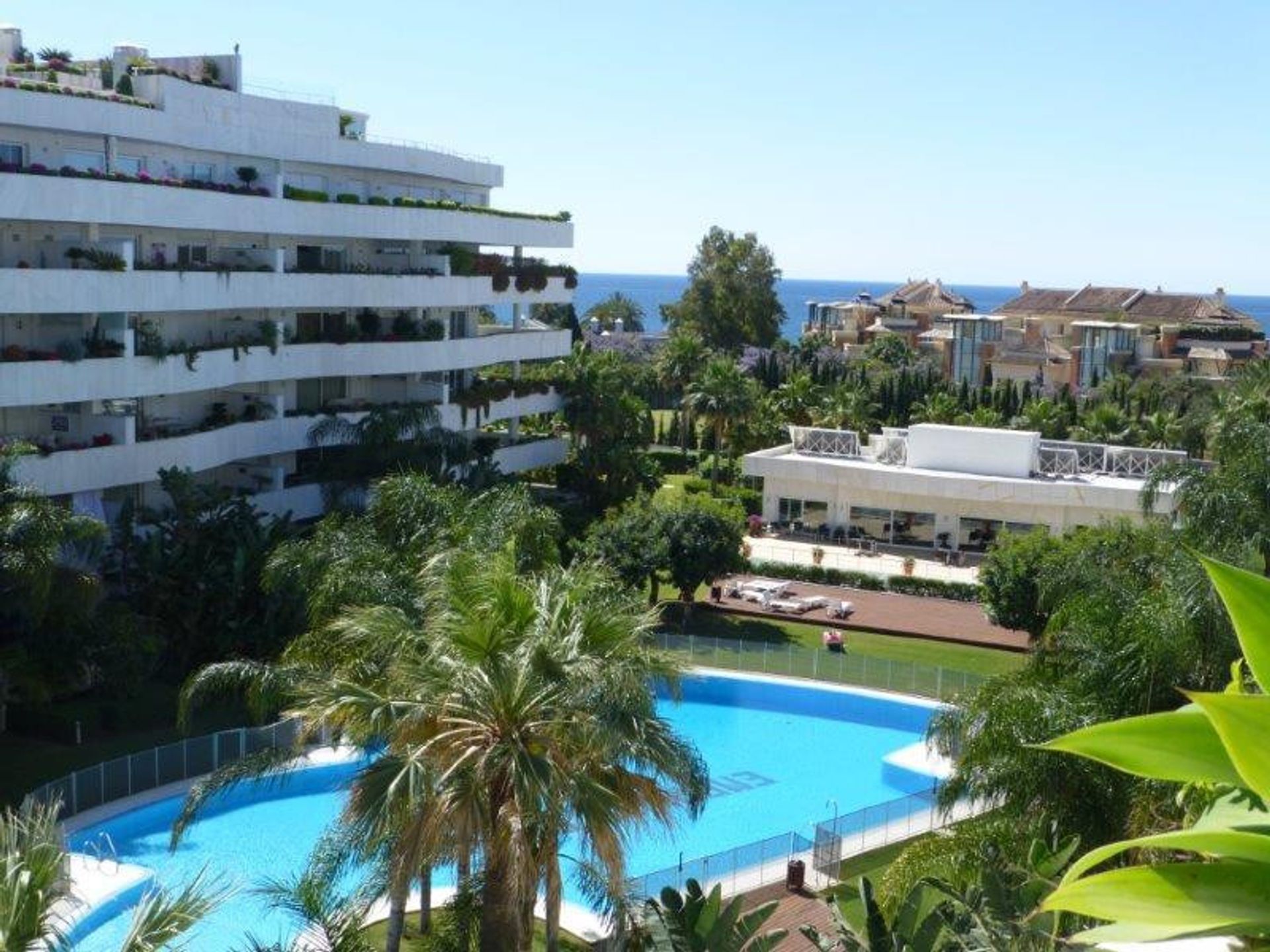 Condominium in Marbella, Andalusië 11777505