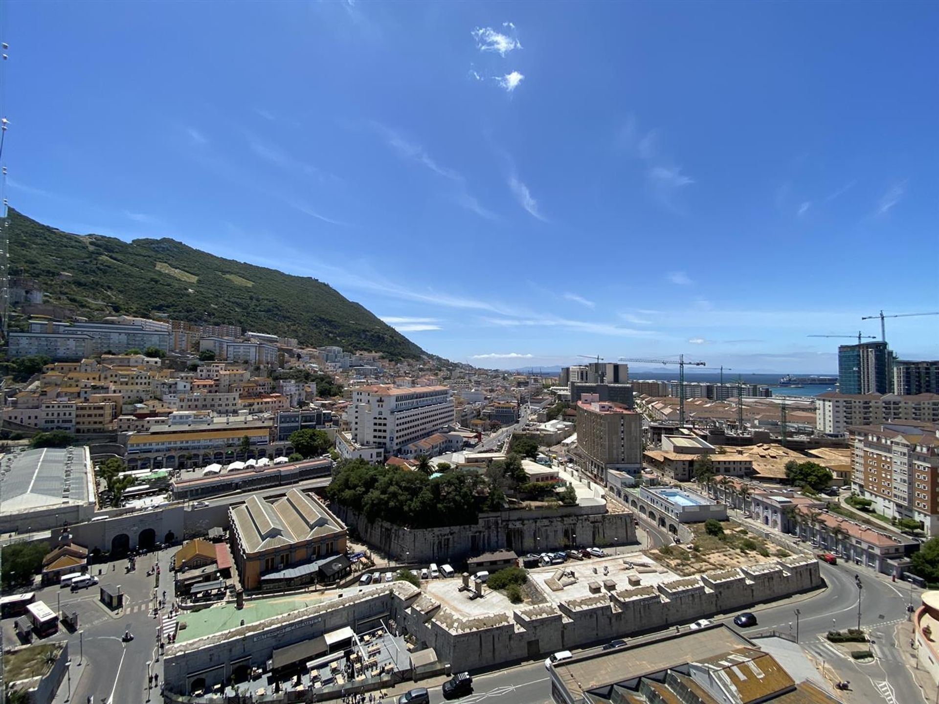 분양 아파트 에 Gibraltar,  11785180