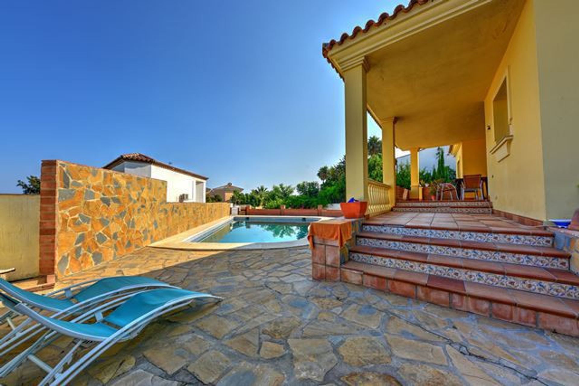 House in Estepona, Andalusia 11785612