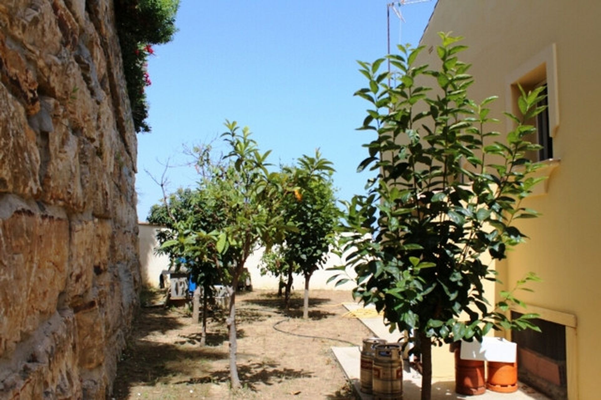 House in Estepona, Andalusia 11785612