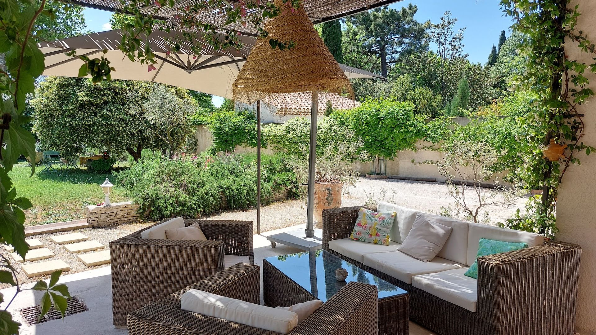 casa no Eyragues, Provence-Alpes-Cote d'Azur 11785824