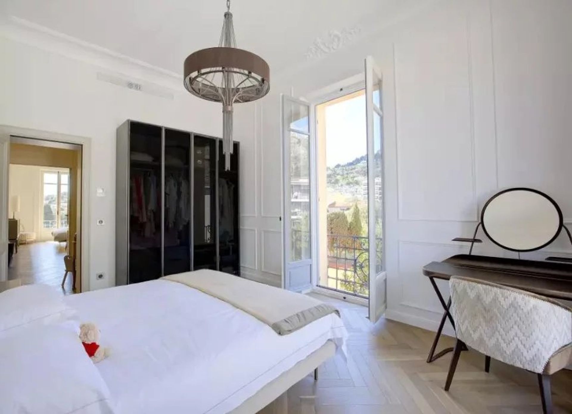 Condominium in Beaulieu-sur-Mer, Provence-Alpes-Côte d'Azur 11786611