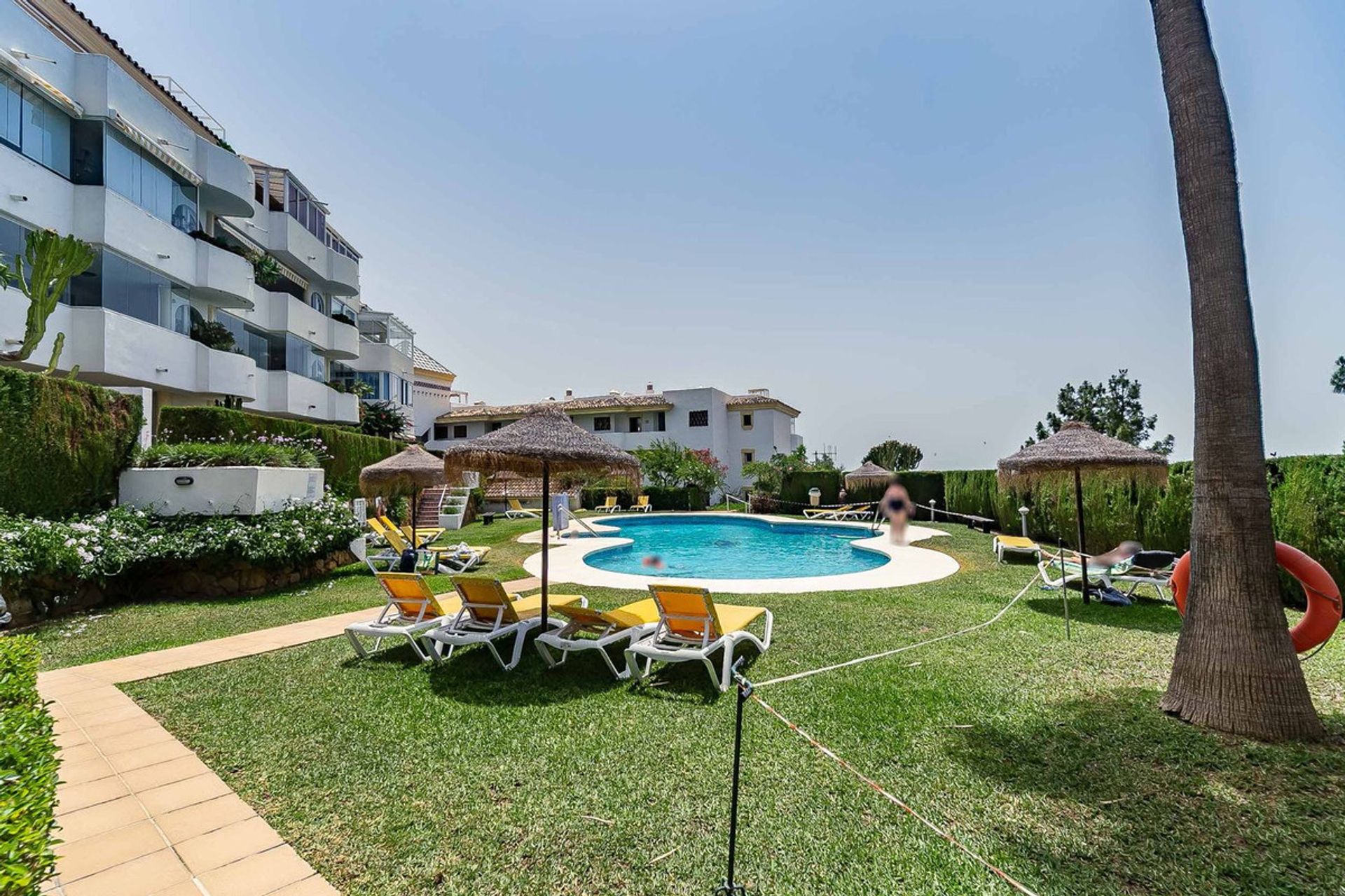 Condominium in Sitio de Calahonda, Andalusia 11786761