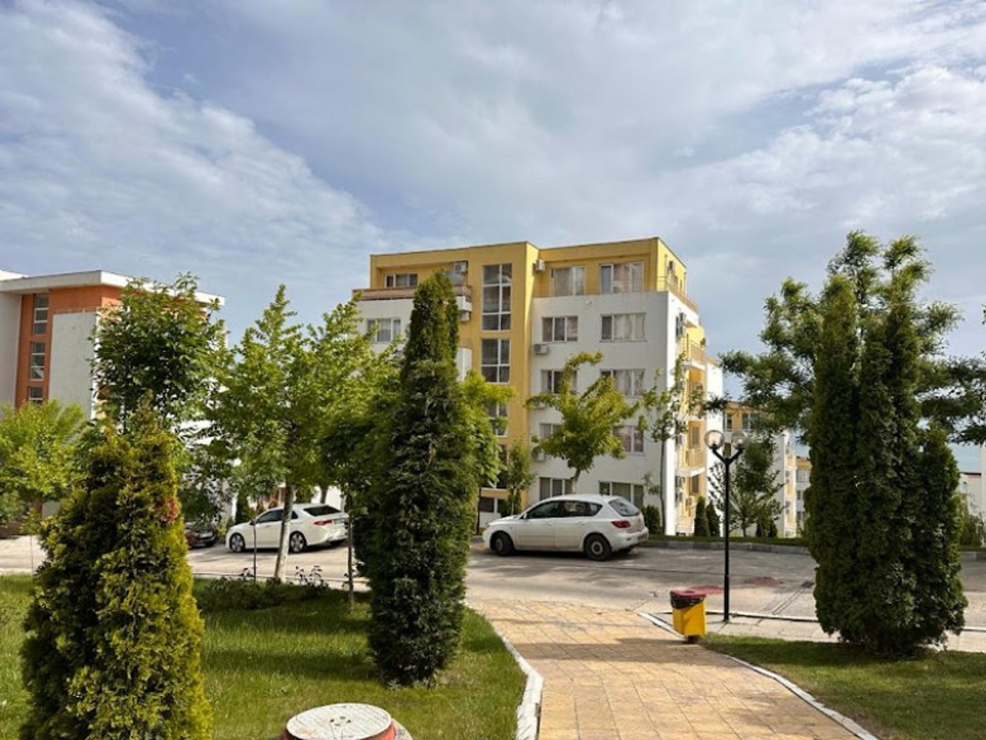 Eigentumswohnung im Sveti Vlas, Burgas 11790599