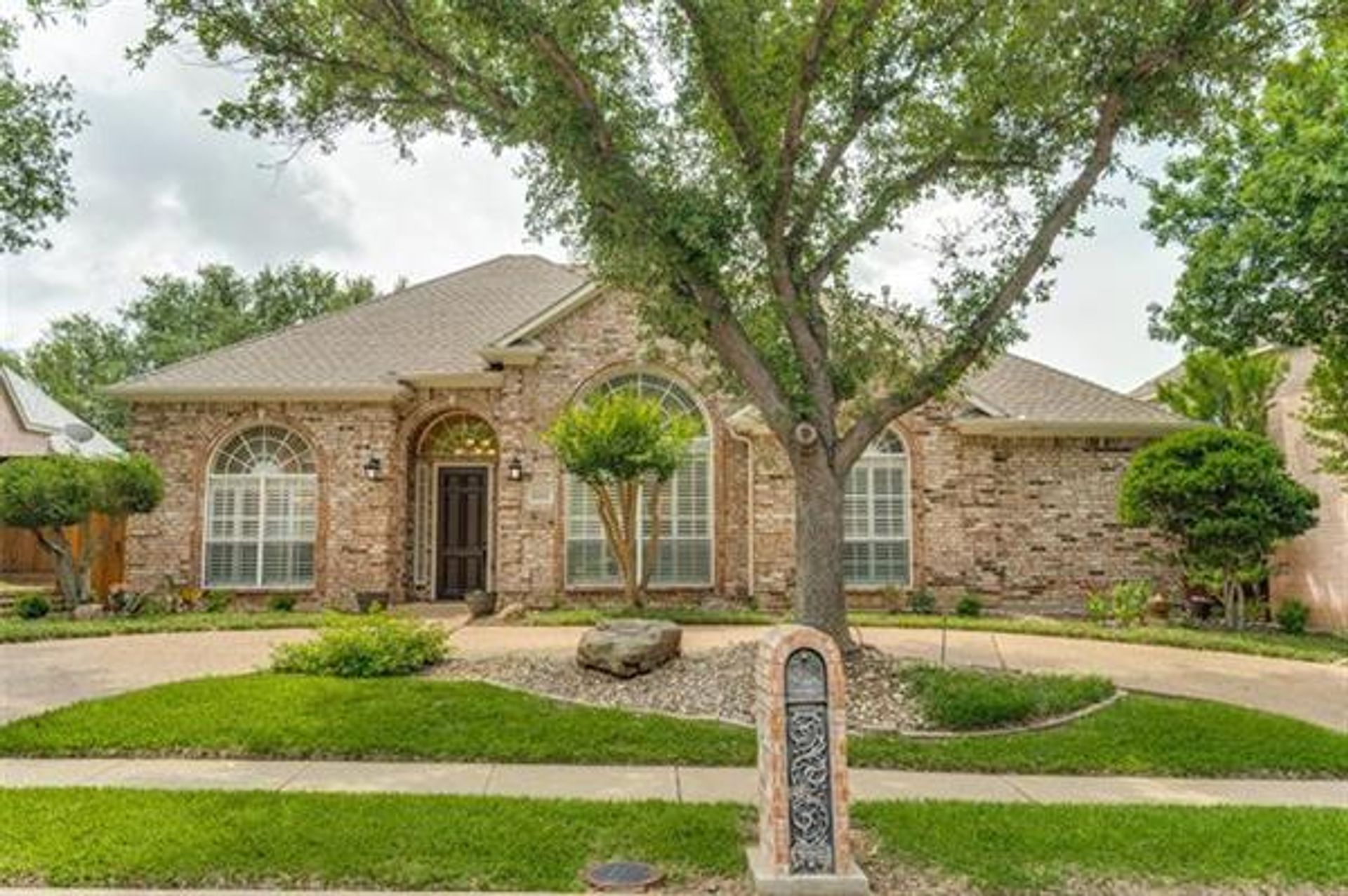 House in Plano, Texas 11791512