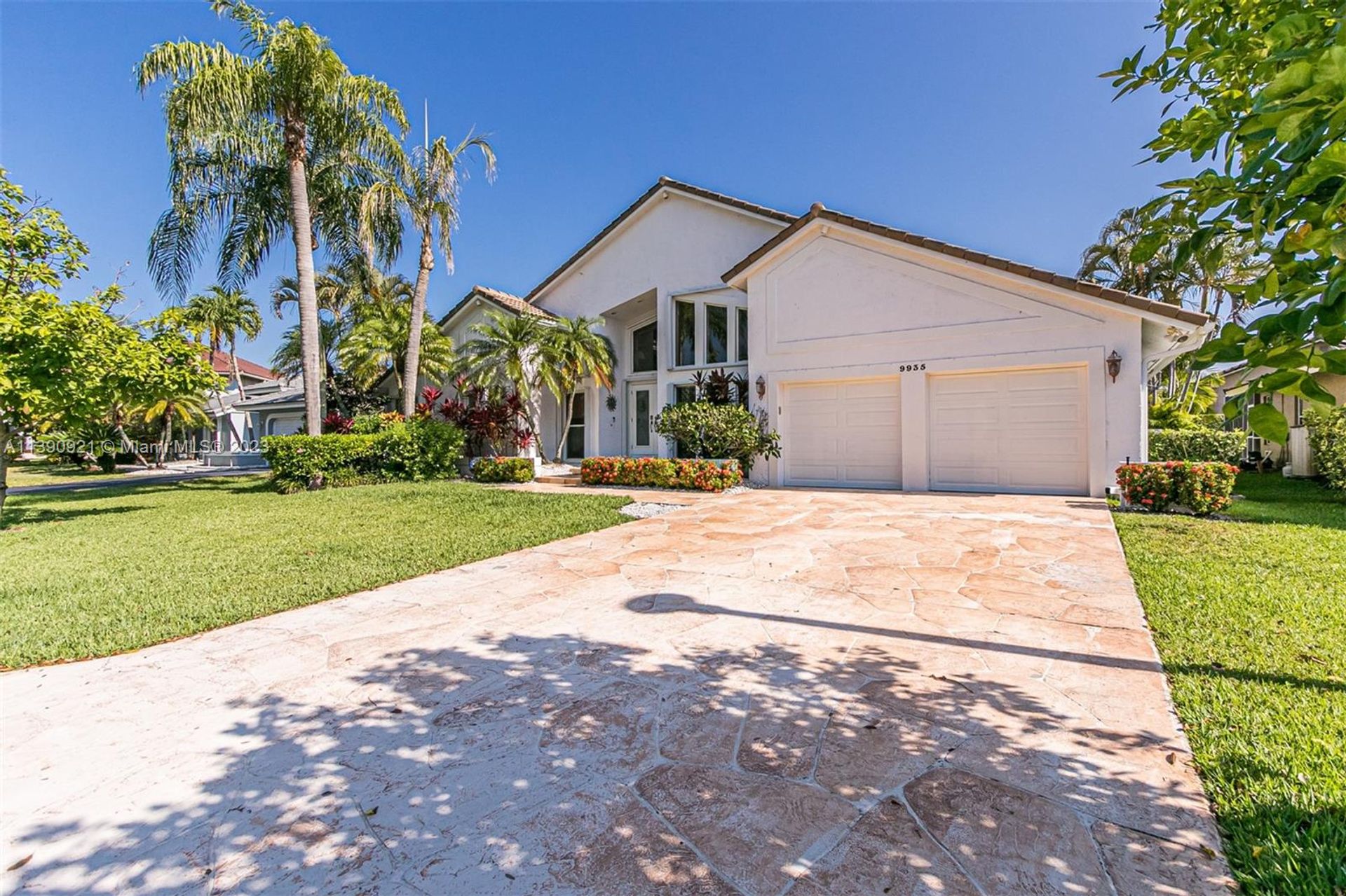 House in Coral Springs, Florida 11791796